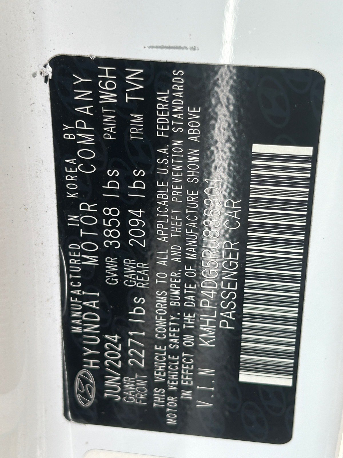 2024 Hyundai Elantra Limited — photo 12 thumbnail