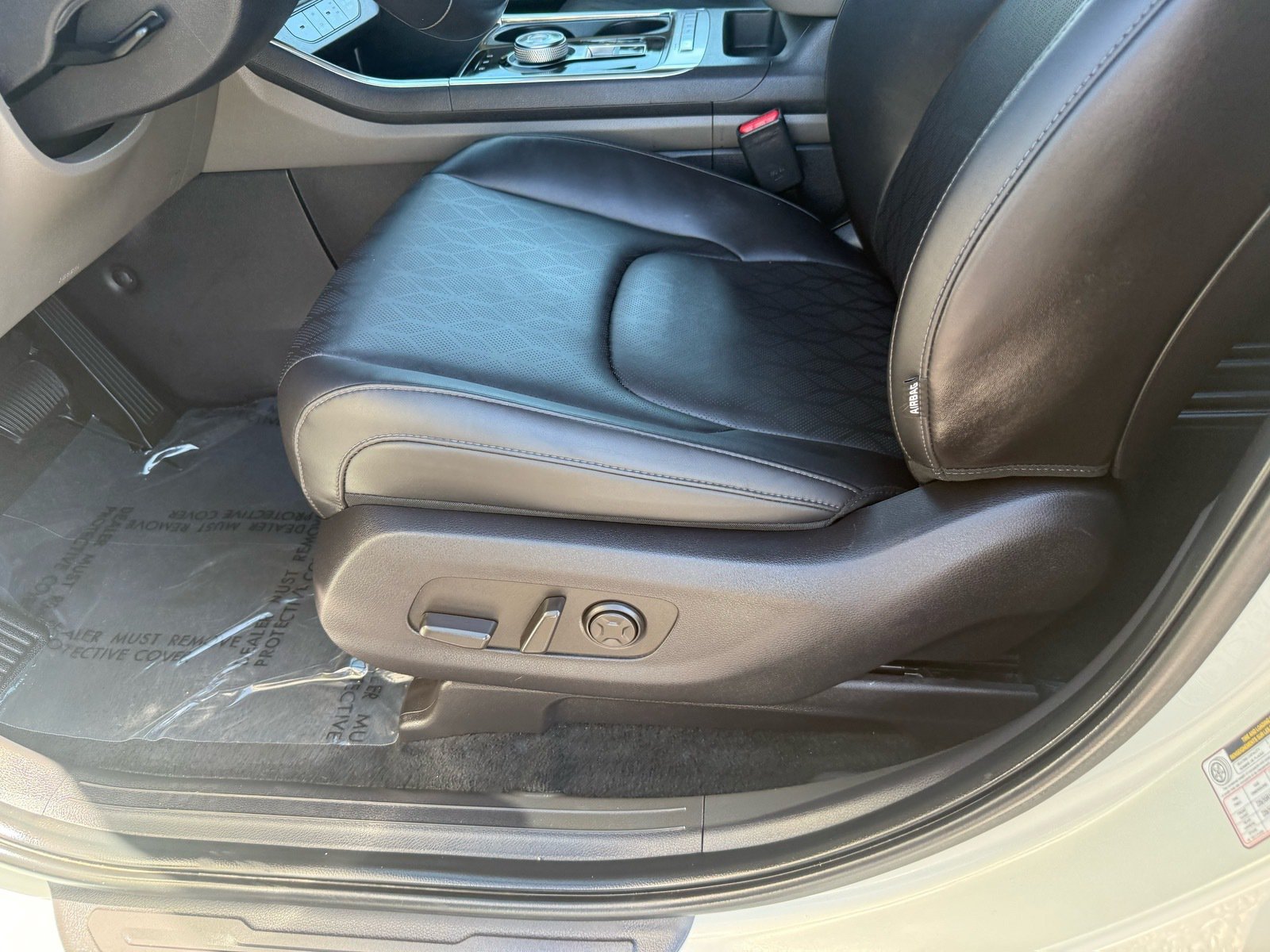2026 Kia Carnival Hybrid EX — photo 12 thumbnail