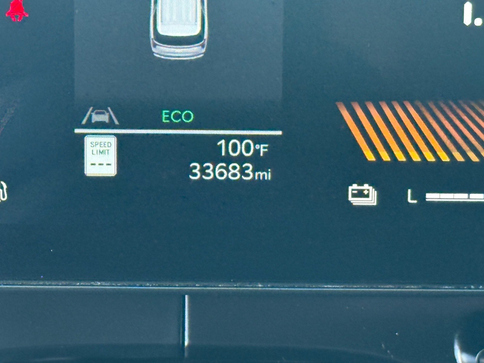 2026 Kia Carnival Hybrid EX — photo 18 thumbnail