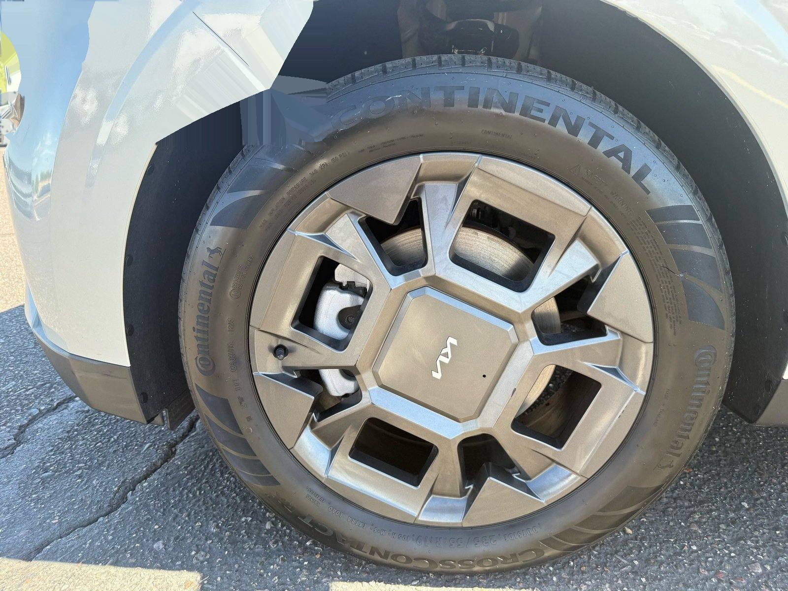 2026 Kia Carnival Hybrid EX — photo 9 thumbnail