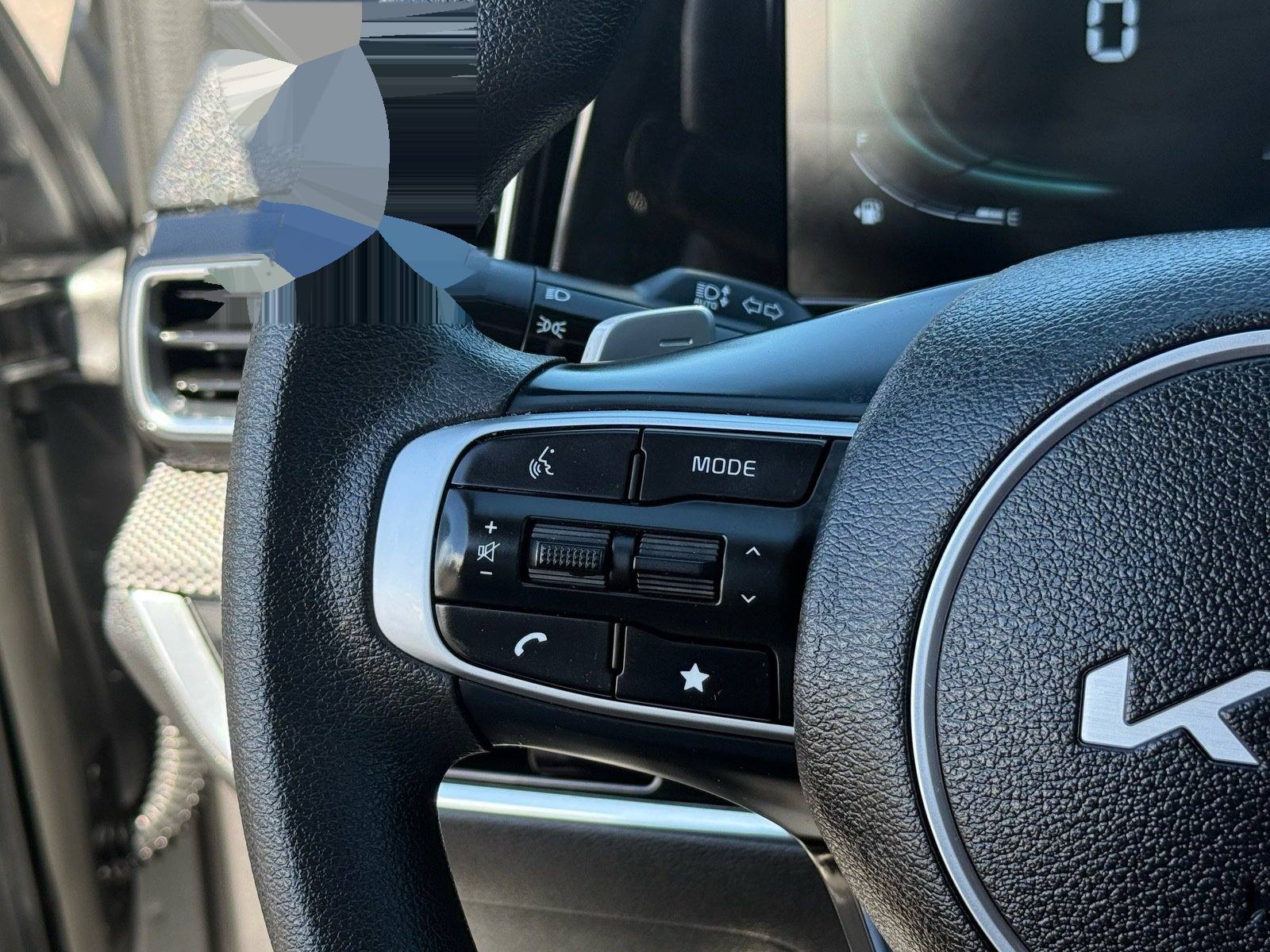 2025 Kia Sportage Hybrid LX — photo 15 thumbnail