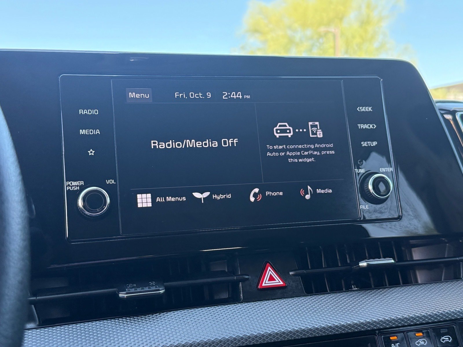 2025 Kia Sportage Hybrid LX — photo 19 thumbnail