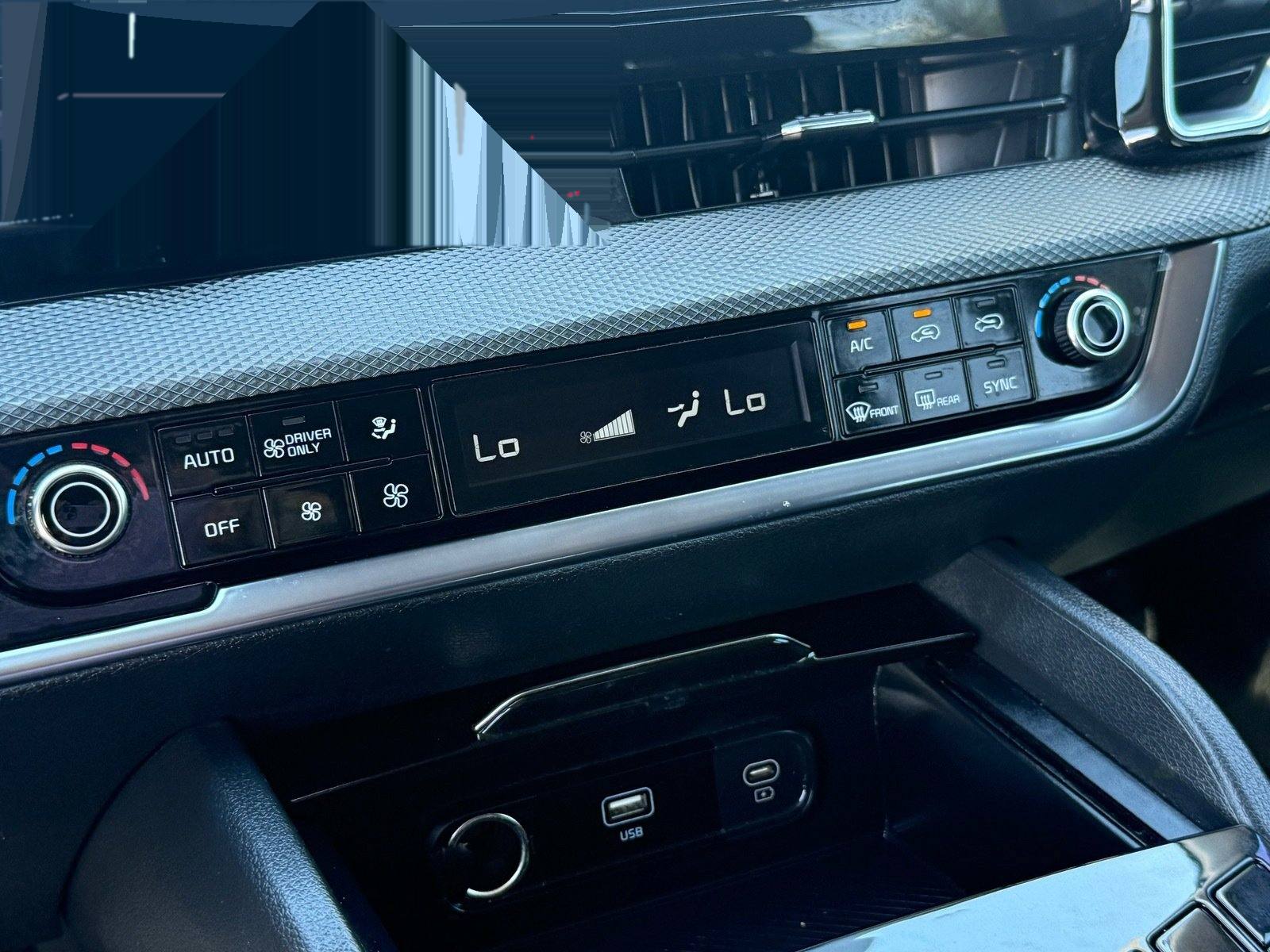 2025 Kia Sportage Hybrid LX — photo 21 thumbnail