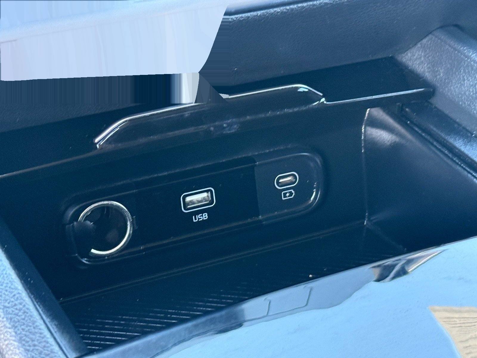 2025 Kia Sportage Hybrid LX — photo 22 thumbnail