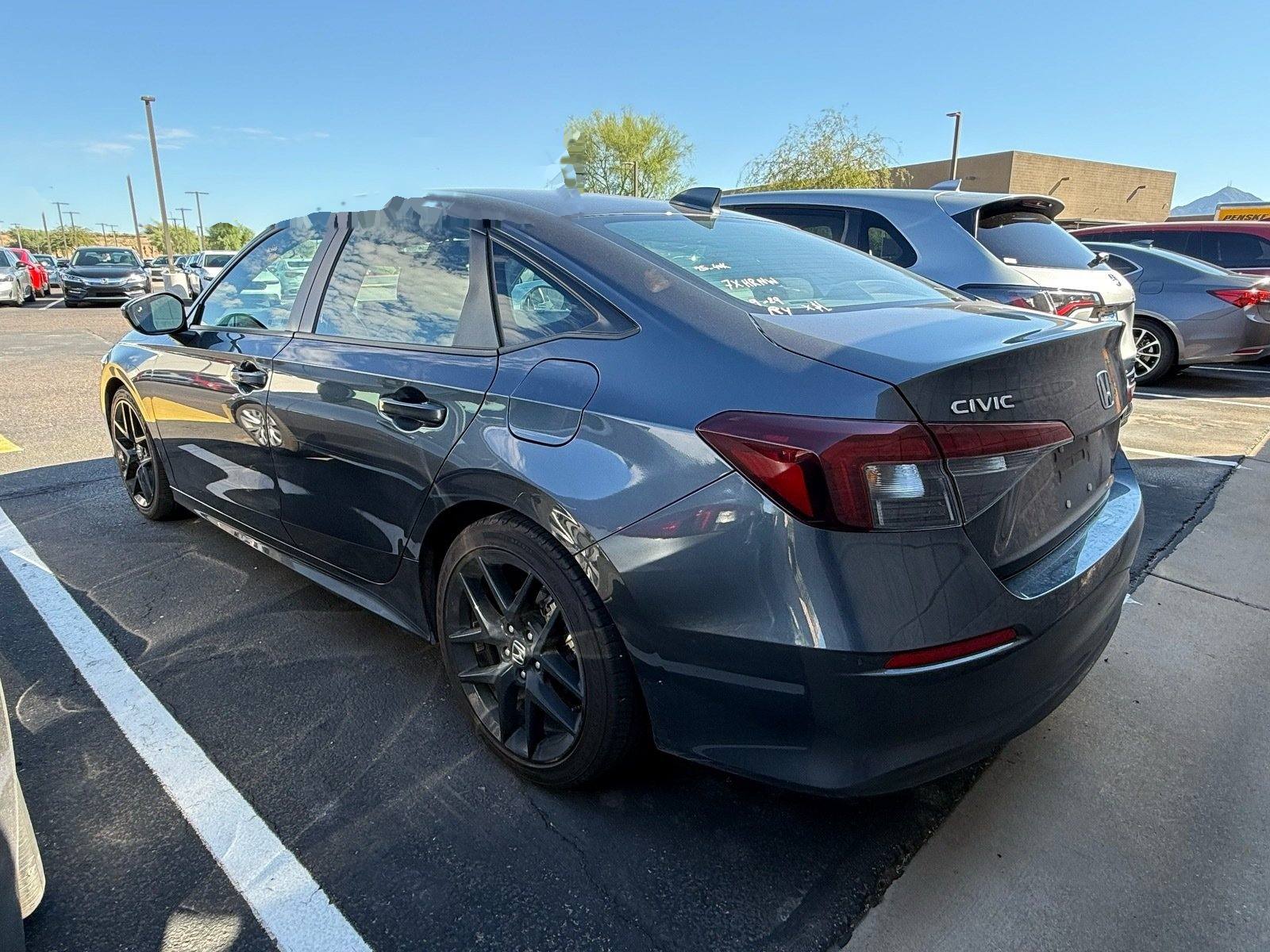 2025 Honda Civic Sport — photo 2 thumbnail