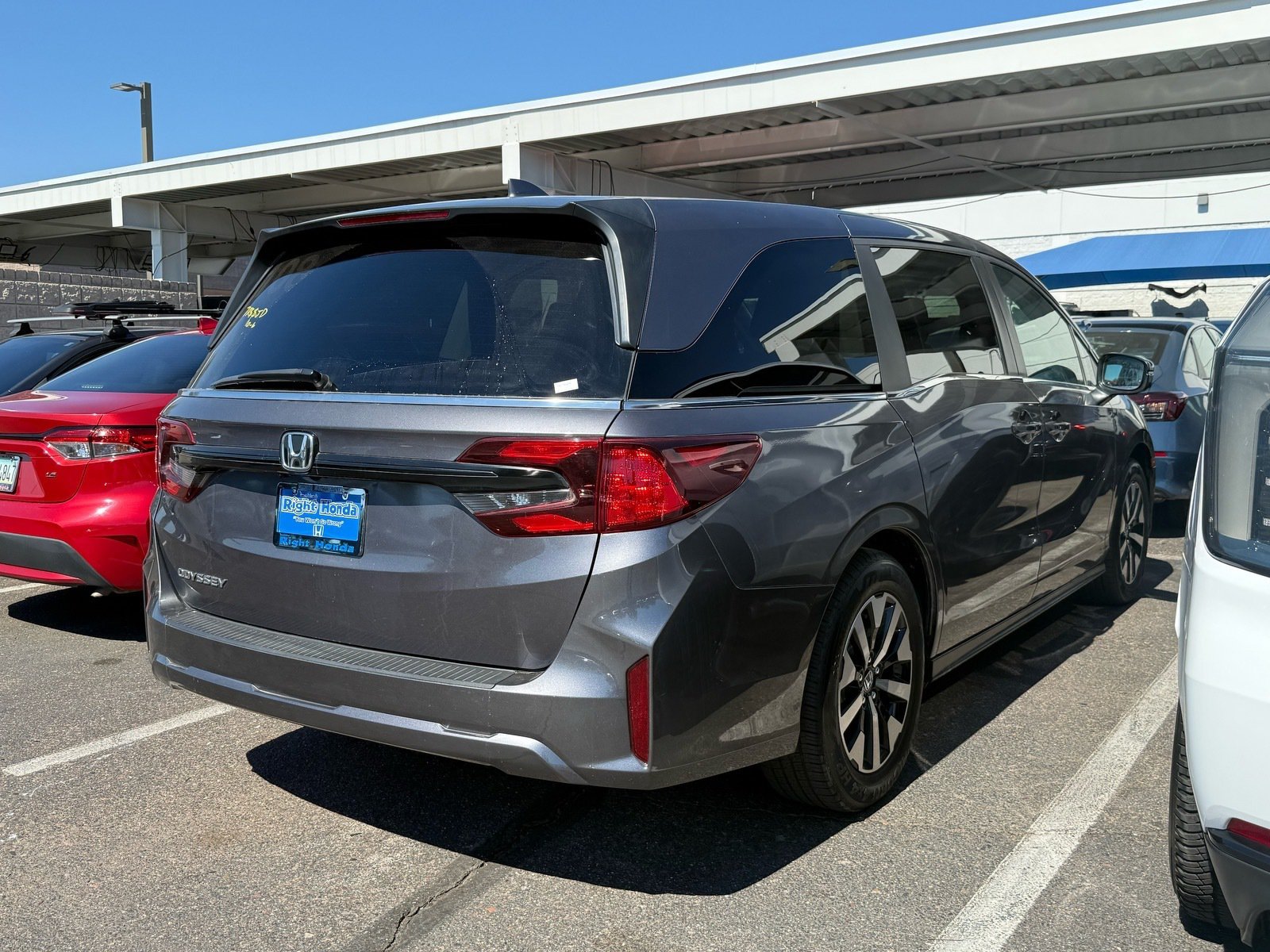 2025 Honda Odyssey EX-L — photo 3 thumbnail