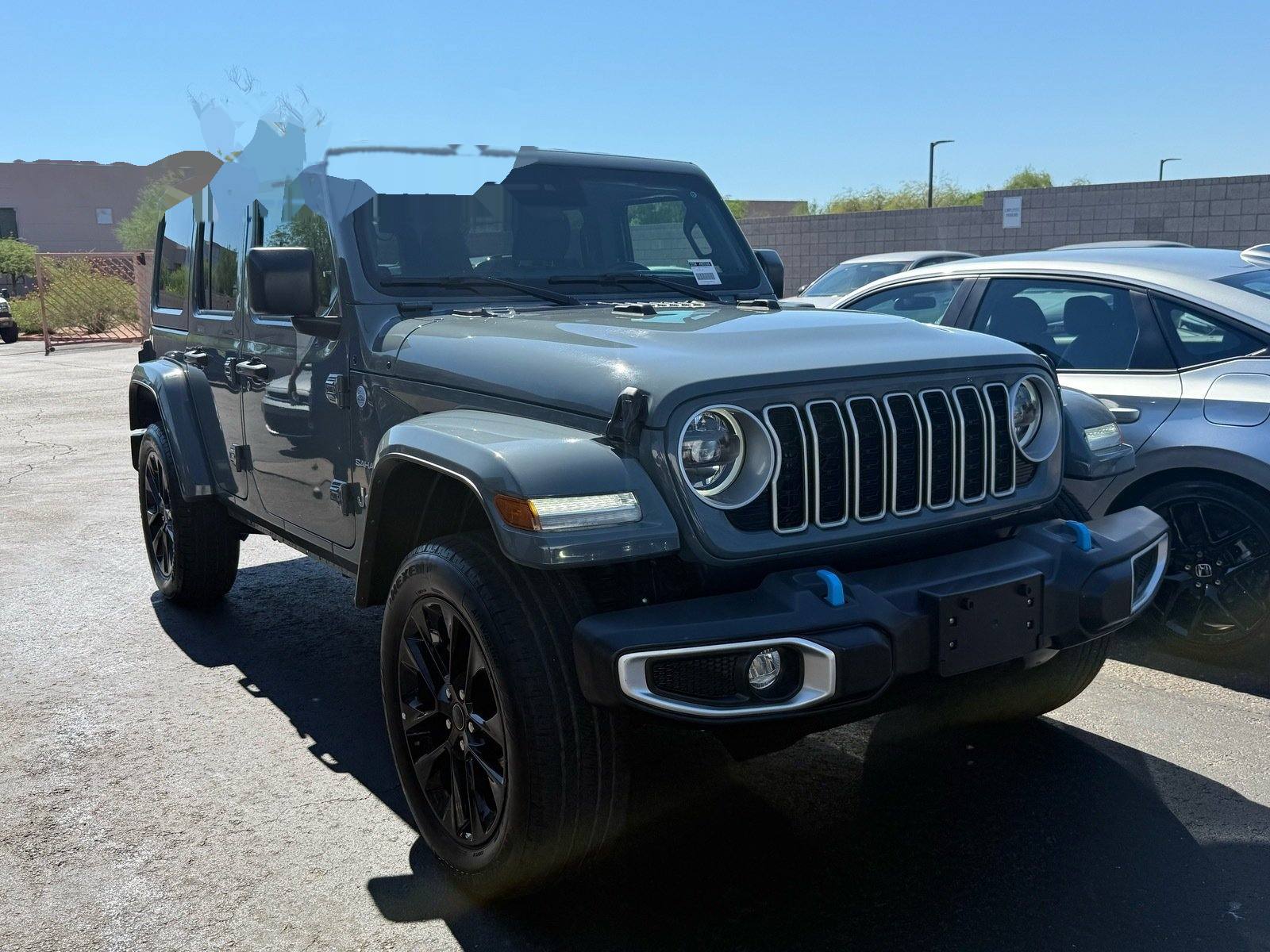 2024 Jeep Wrangler Sahara 4xe — photo 5 thumbnail