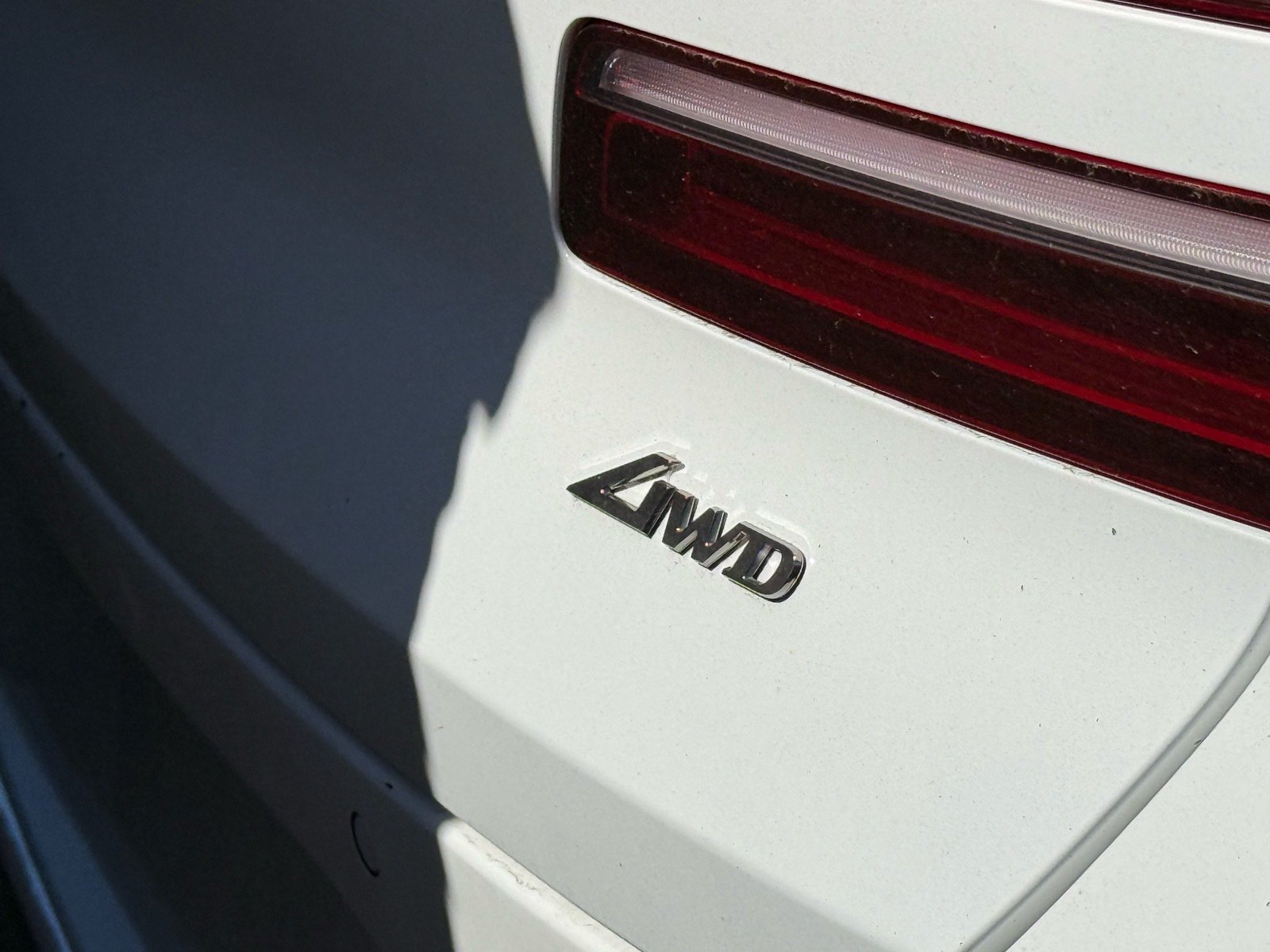 2025 Genesis GV80 2.5T — photo 10 thumbnail