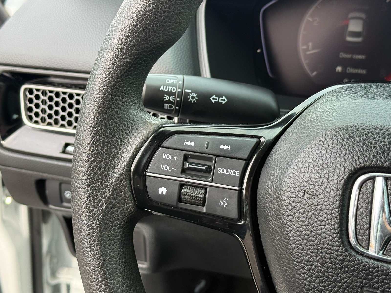 2026 Honda Civic LX — photo 15 thumbnail