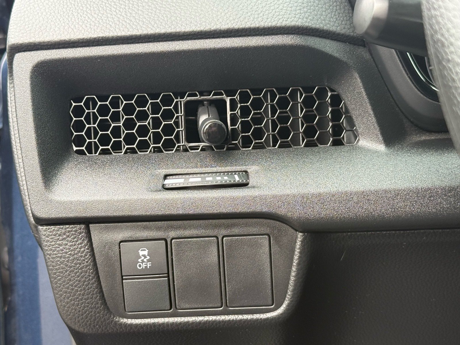 2024 Honda CR-V EX — photo 13 thumbnail