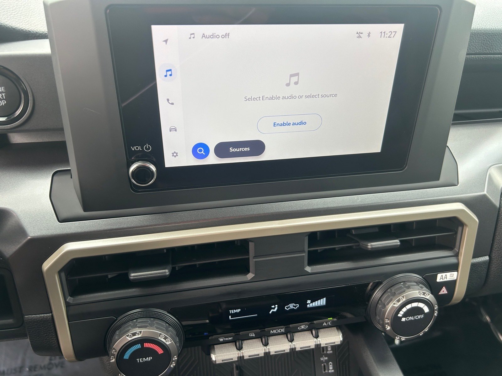 2026 Toyota Tacoma SR5 — photo 23 thumbnail