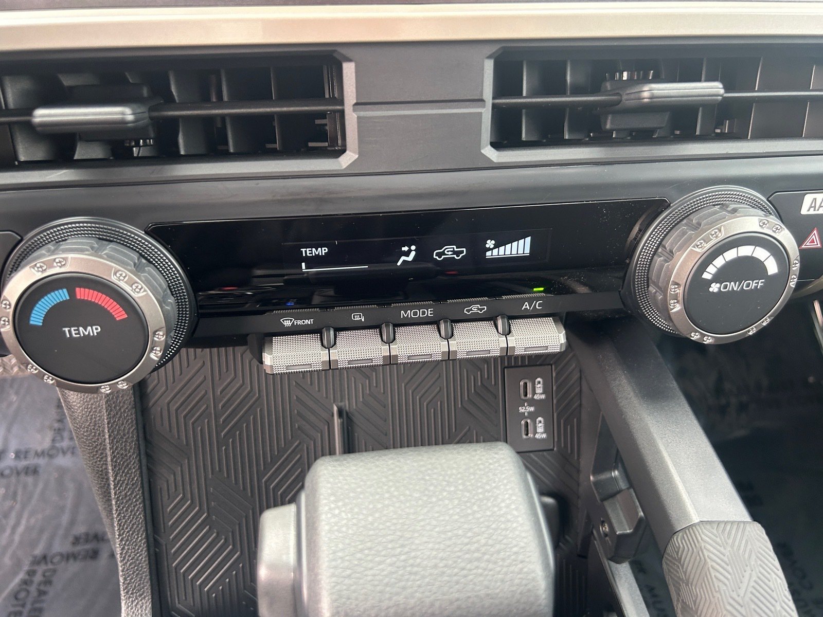 2026 Toyota Tacoma SR5 — photo 24 thumbnail