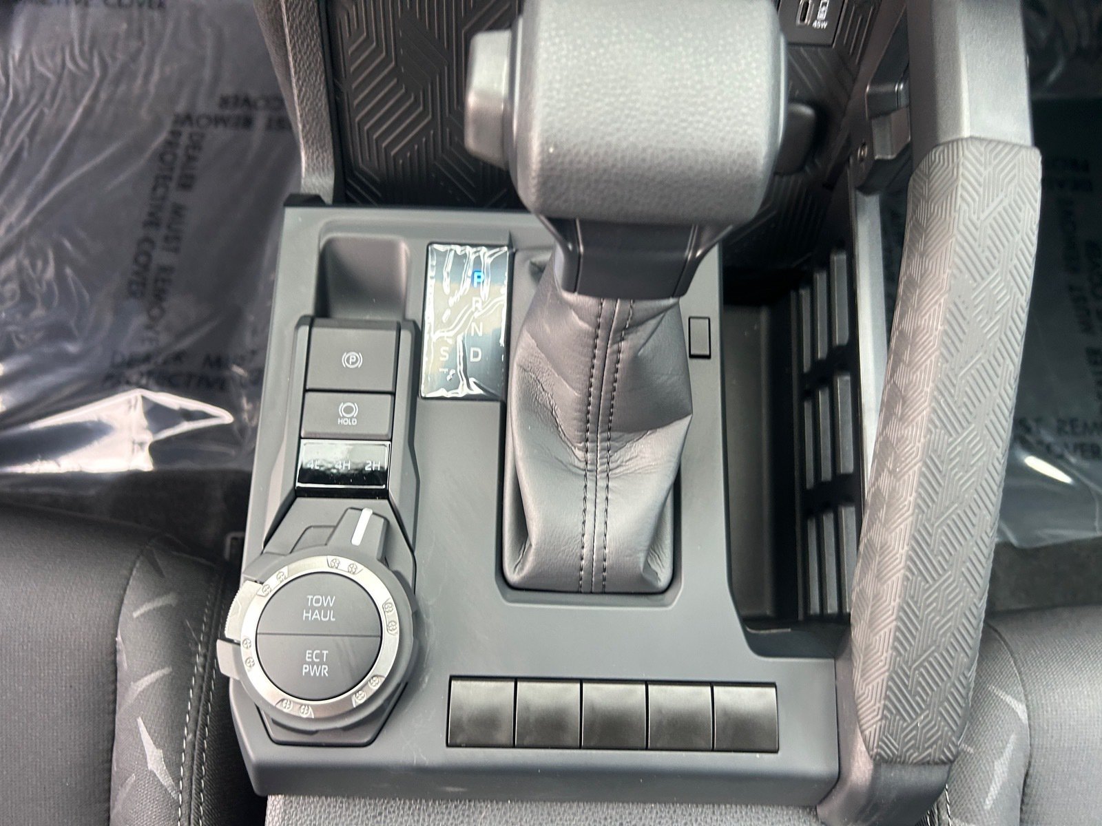 2026 Toyota Tacoma SR5 — photo 26 thumbnail