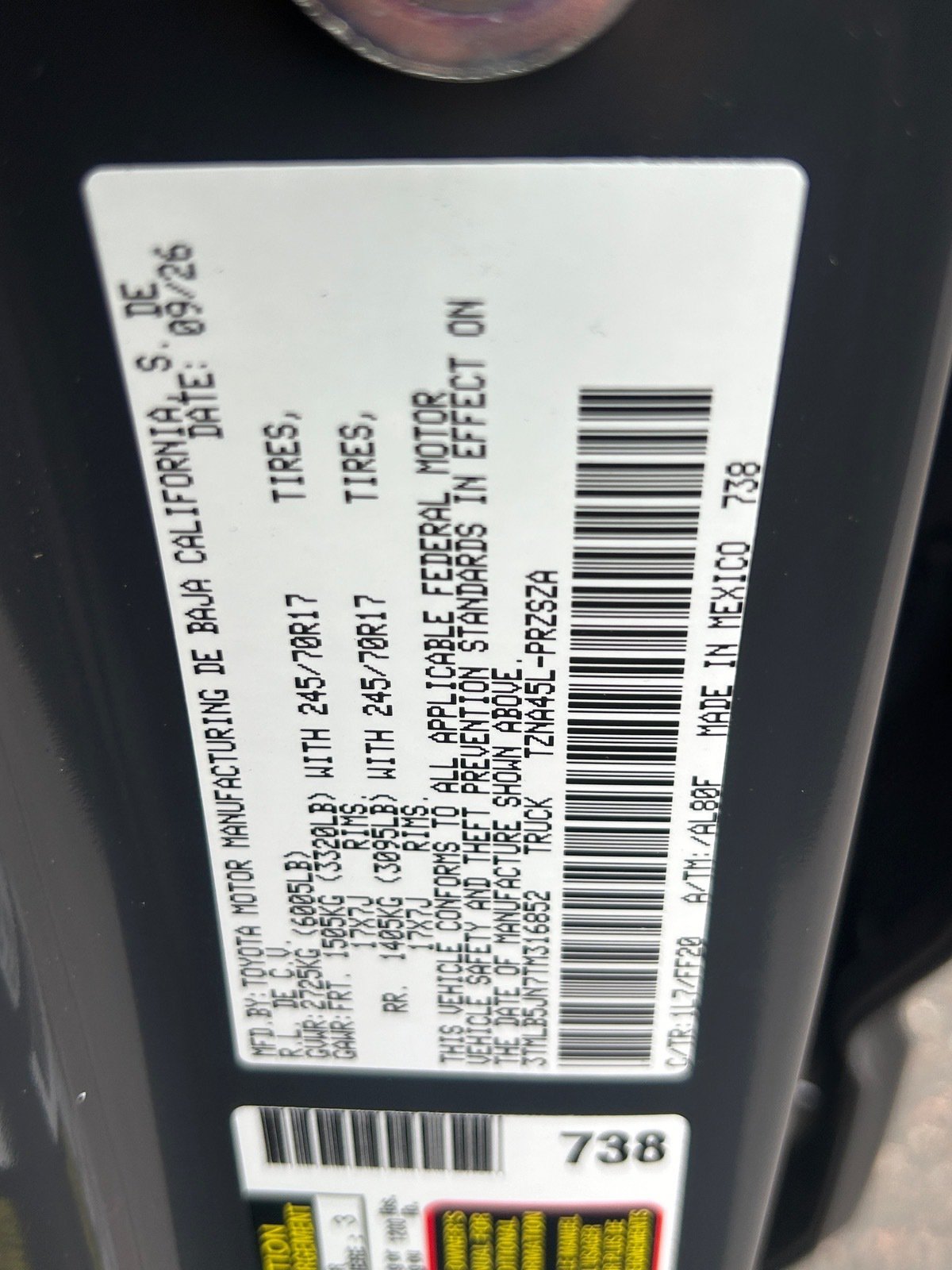 2026 Toyota Tacoma SR5 — photo 33 thumbnail