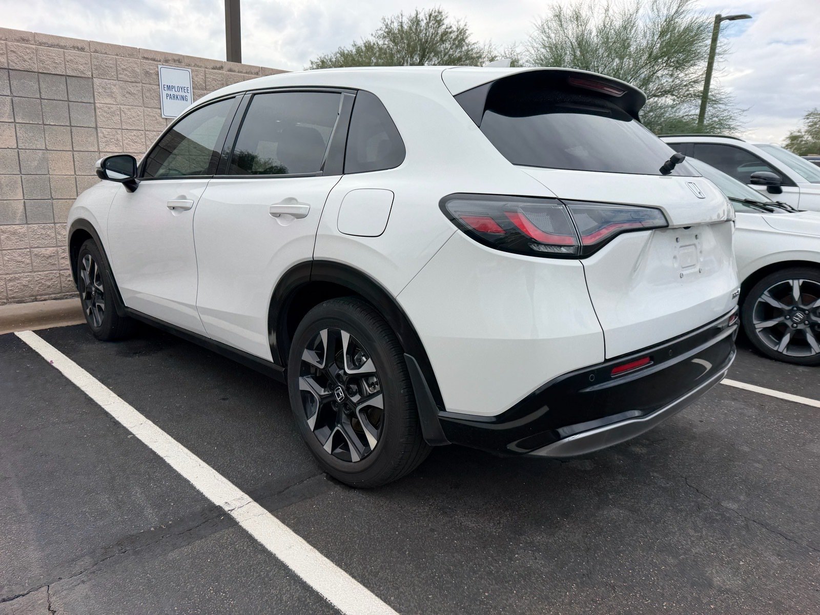 2026 Honda HR-V EX-L — photo 2 thumbnail