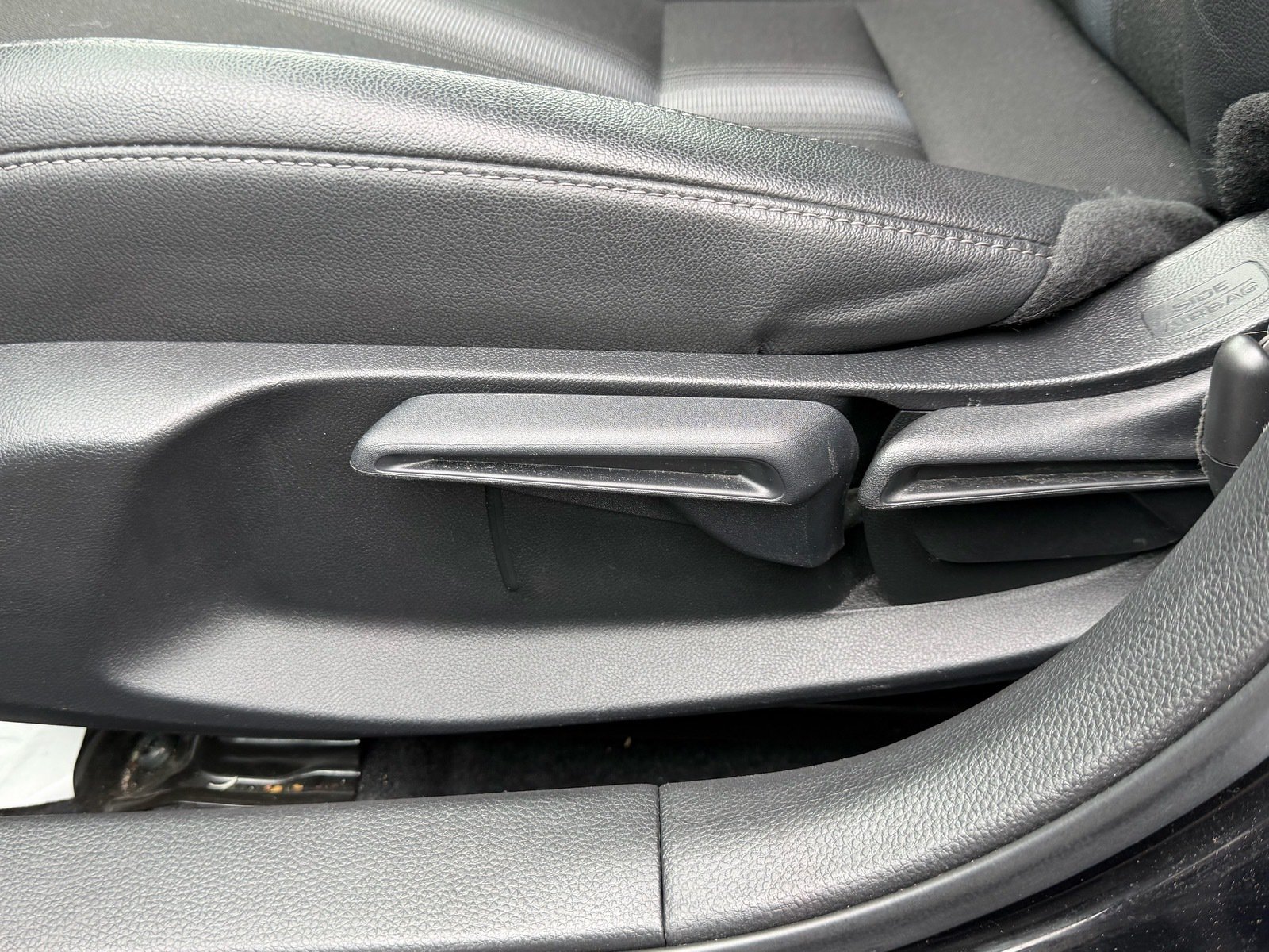 2026 Honda Civic Hybrid Sport — photo 12 thumbnail