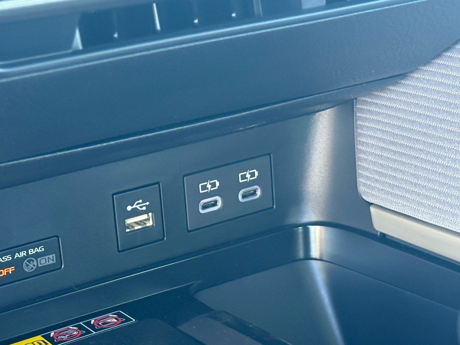 2026 Toyota Camry SE — photo 22 thumbnail