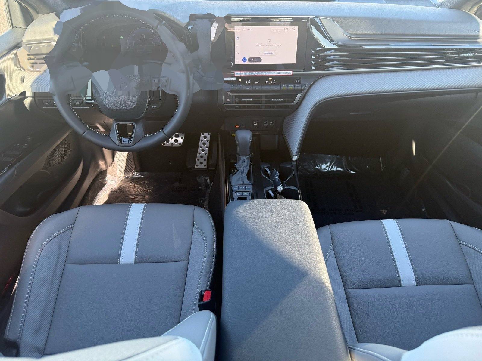 2026 Toyota Camry SE — photo 26 thumbnail