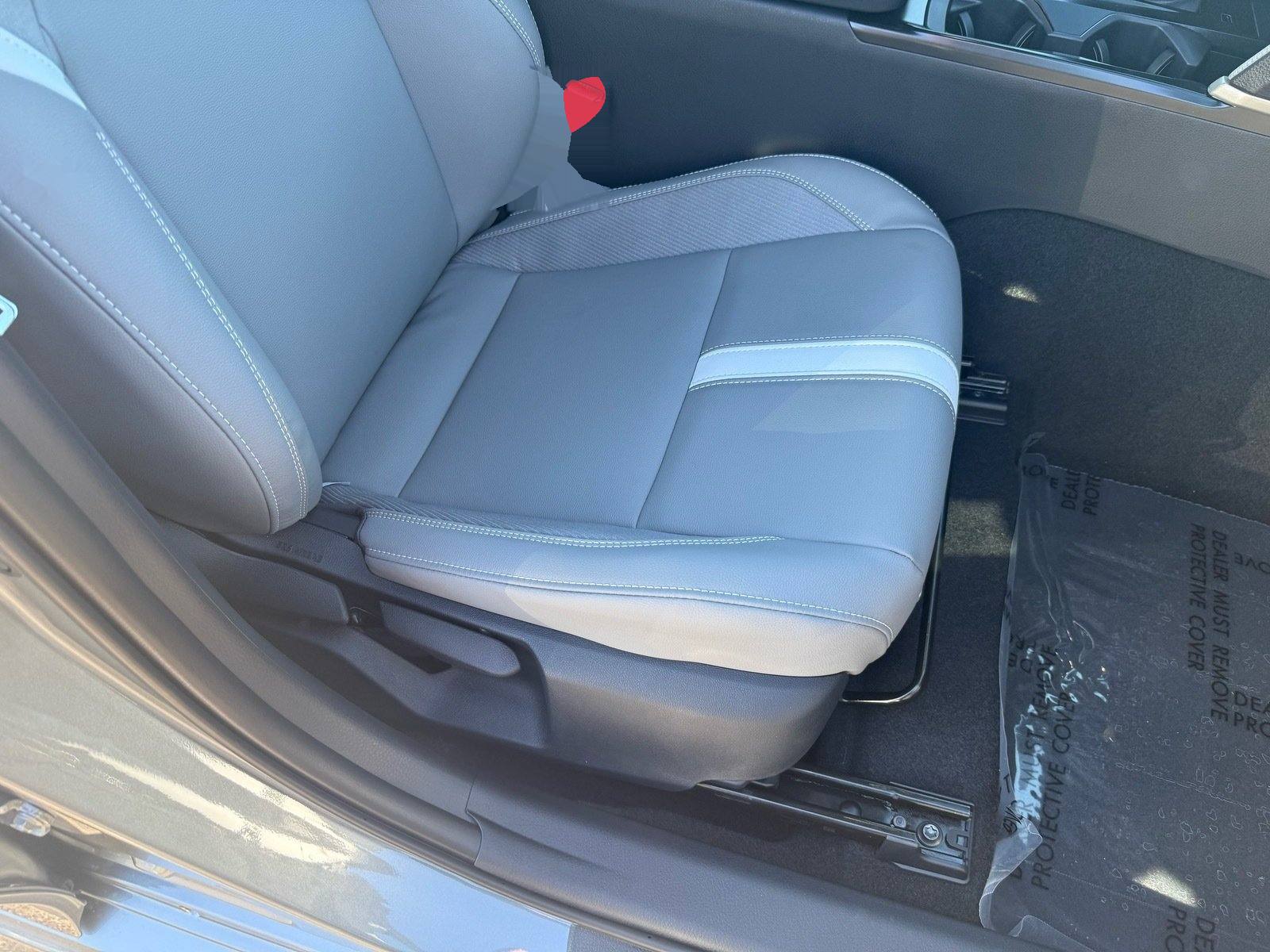 2026 Toyota Camry SE — photo 30 thumbnail