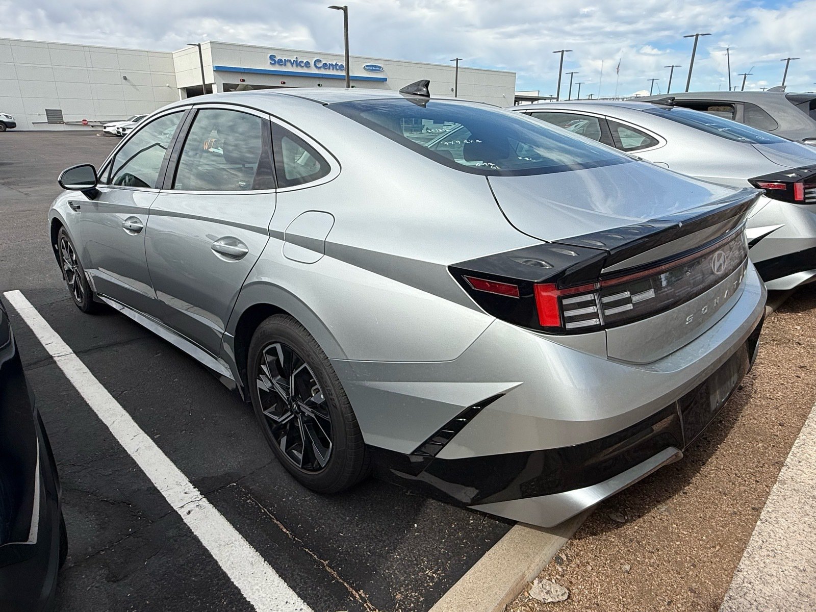 2025 Hyundai Sonata SEL — photo 2 thumbnail