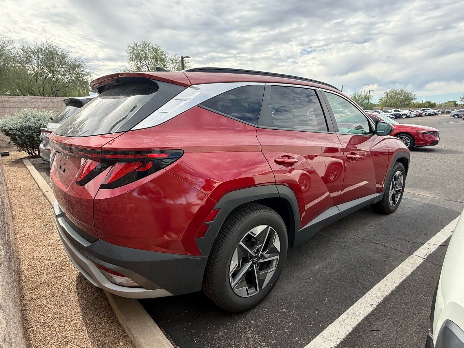 2025 Hyundai Tucson SEL — photo 3 thumbnail
