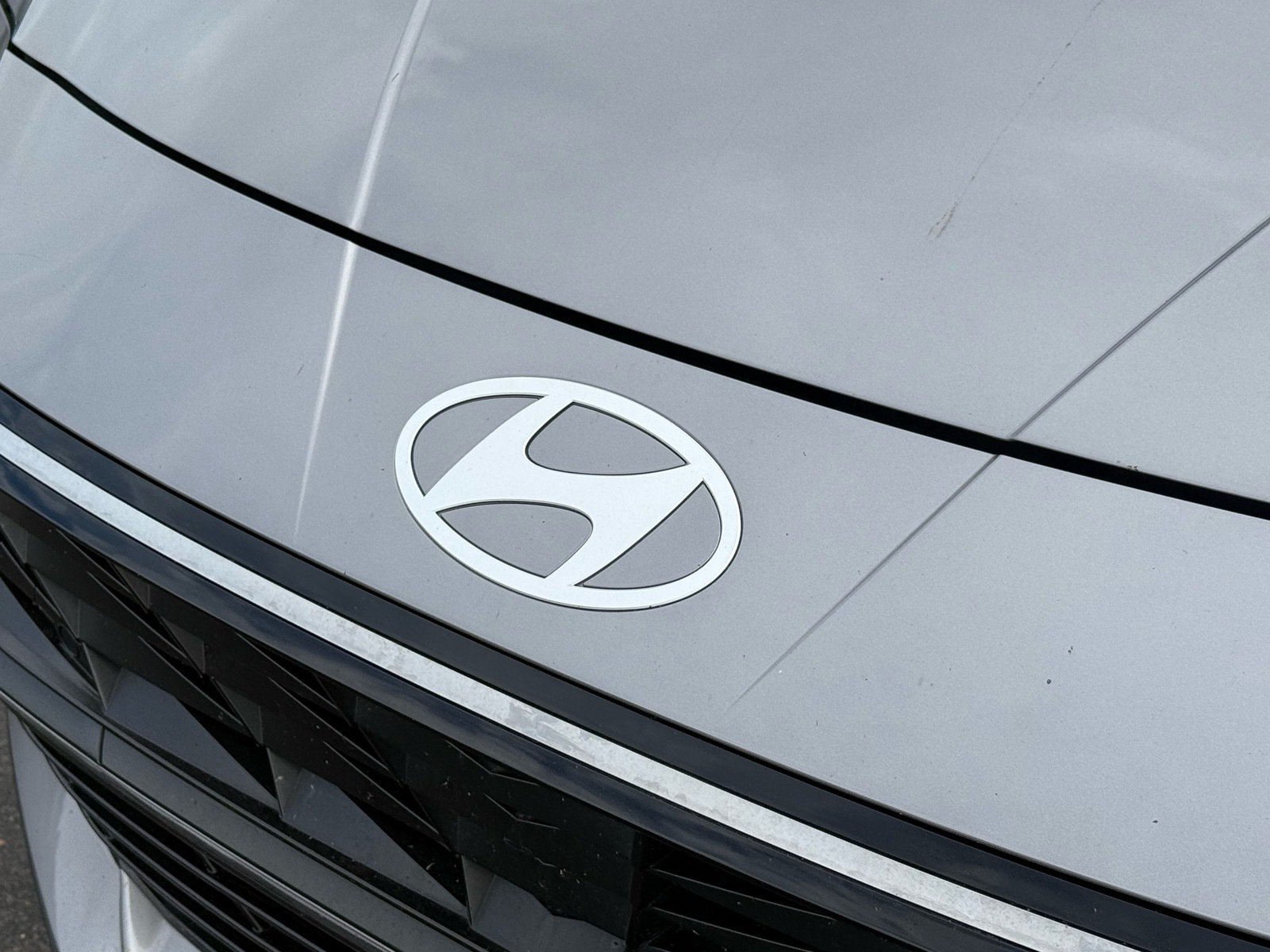 2025 Hyundai Elantra Hybrid Limited — photo 6 thumbnail