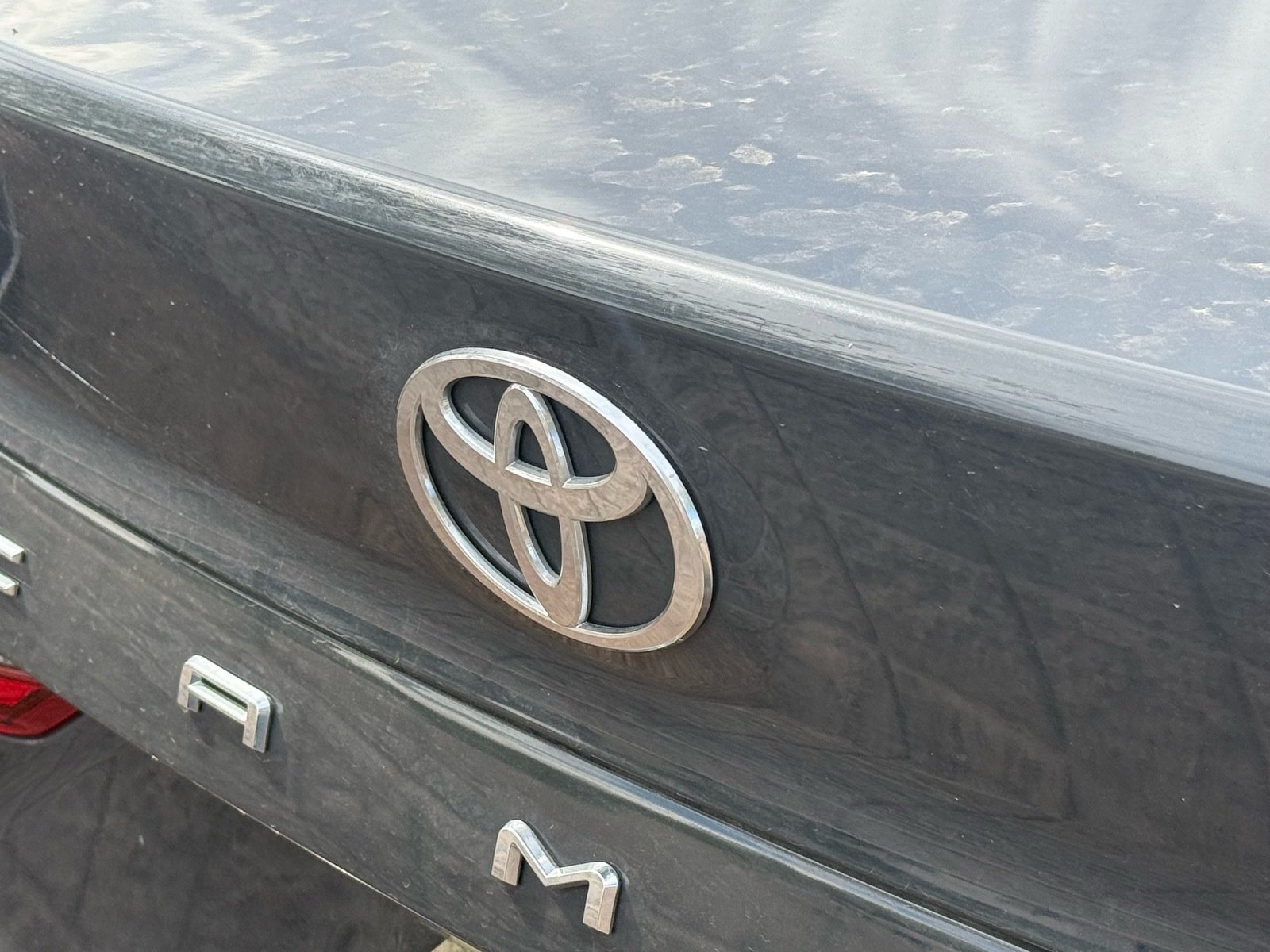 2025 Toyota Camry LE — photo 10 thumbnail