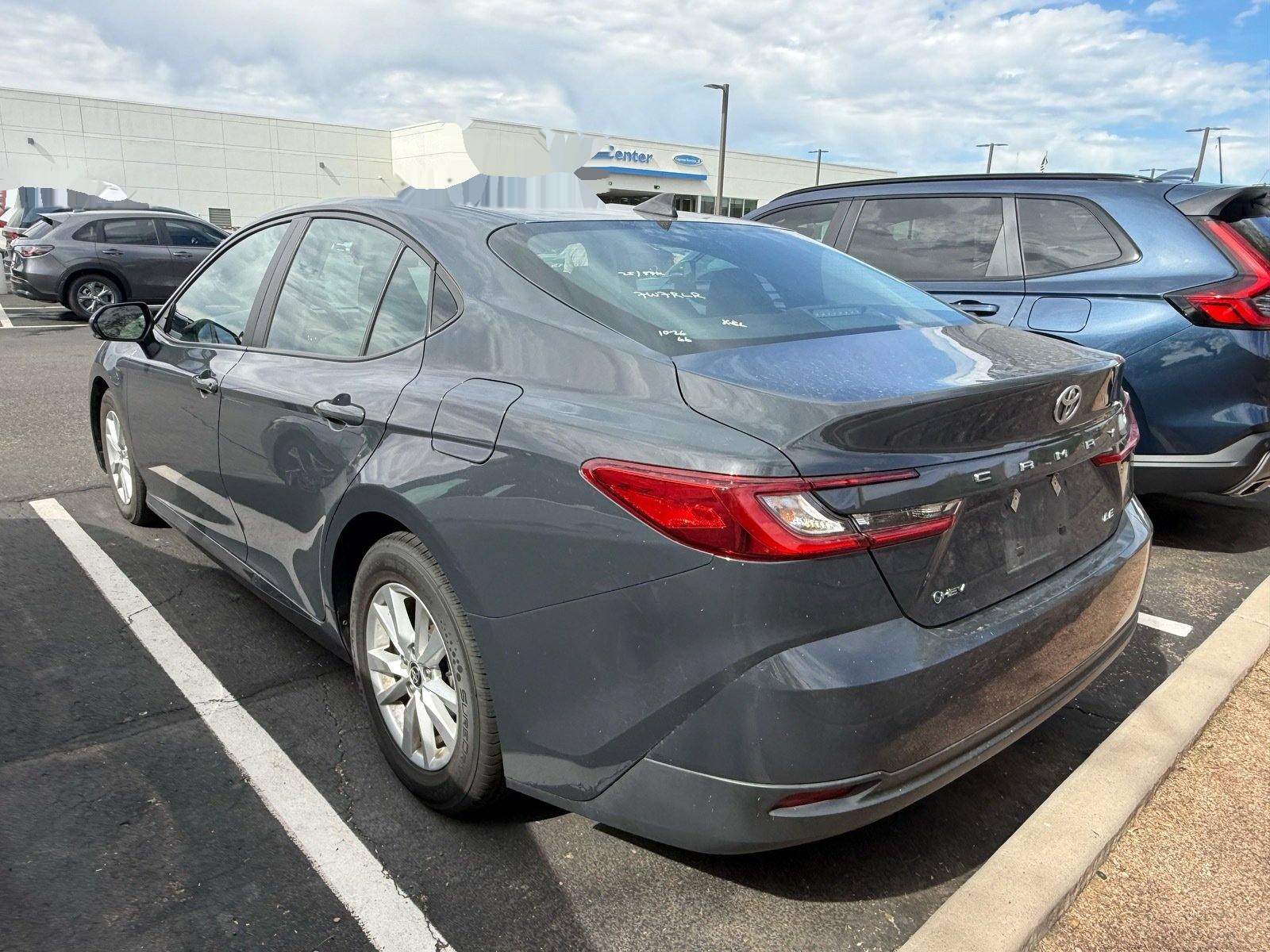 2025 Toyota Camry LE — photo 2 thumbnail