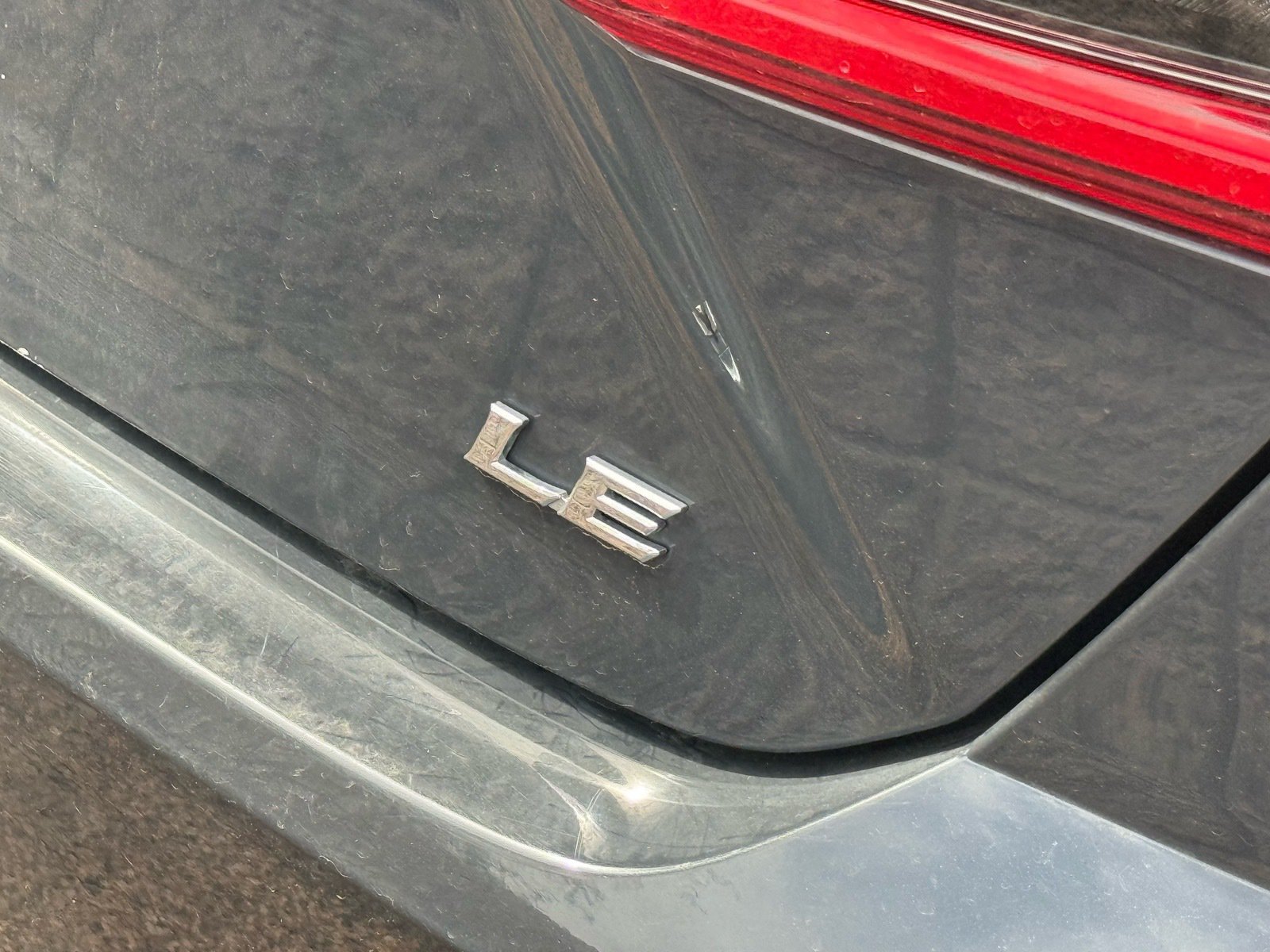 2025 Toyota Camry LE — photo 9 thumbnail