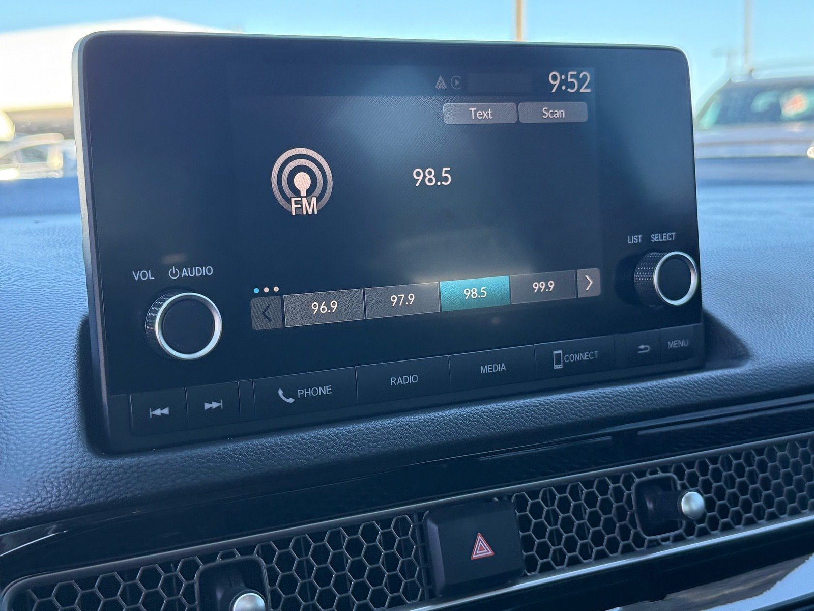 2025 Honda Civic LX — photo 19 thumbnail
