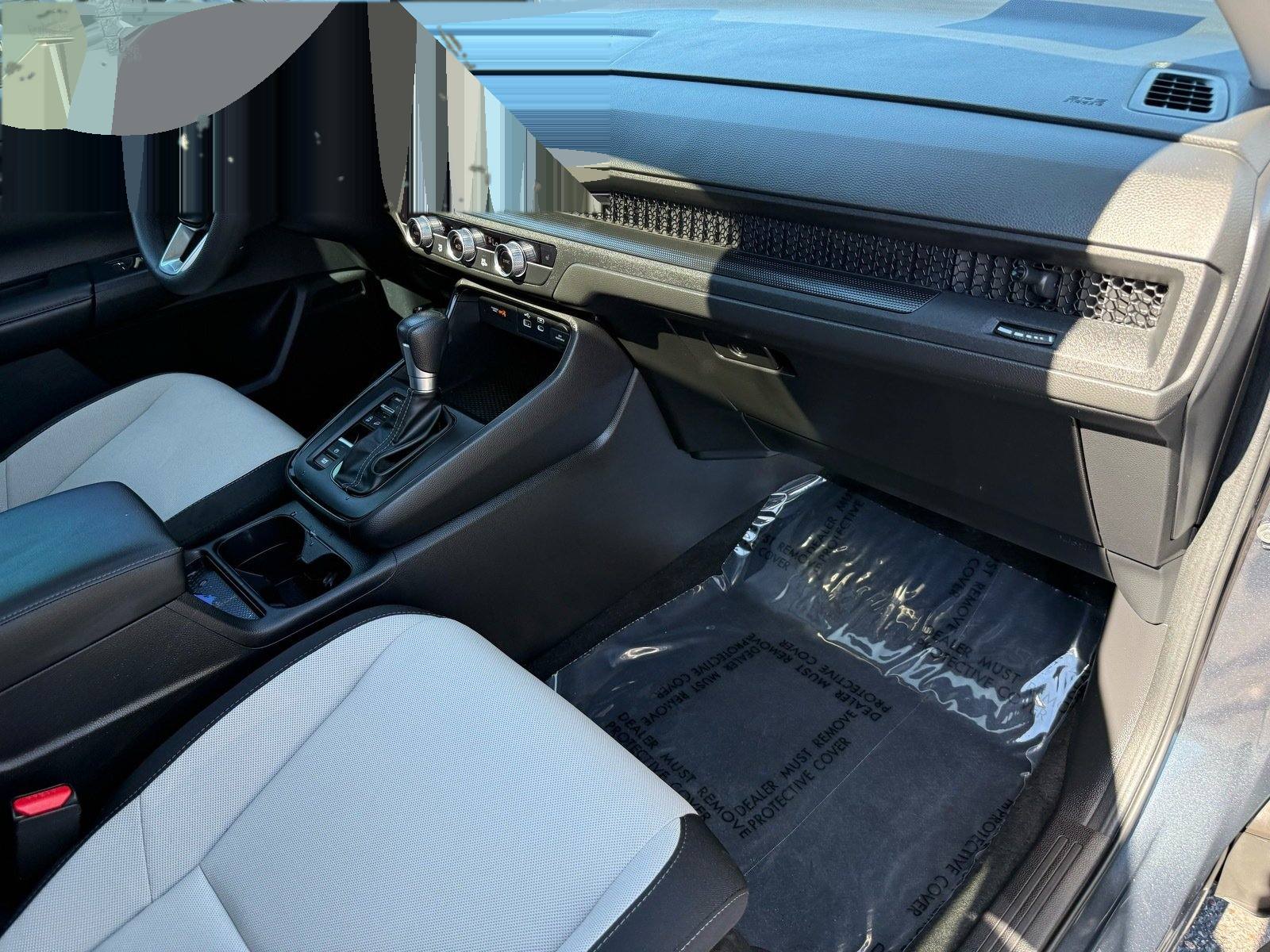2025 Honda CR-V EX — photo 28 thumbnail