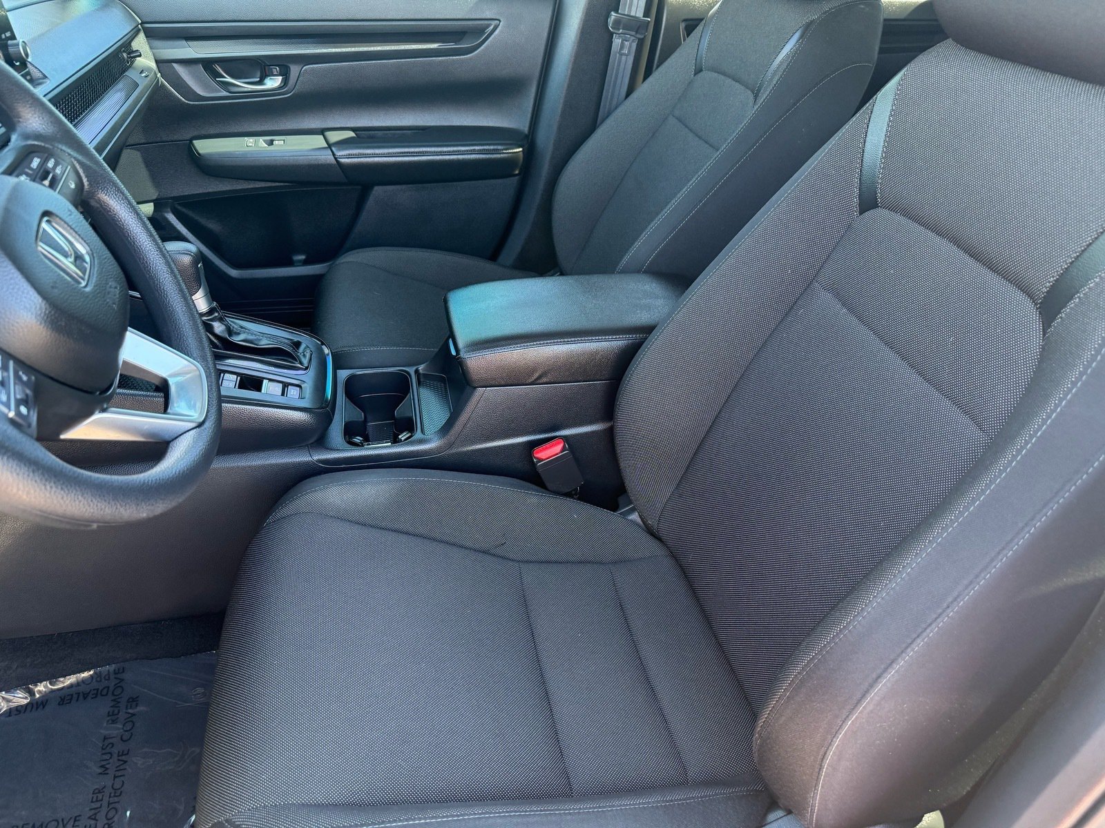 2025 Honda CR-V LX — photo 11 thumbnail