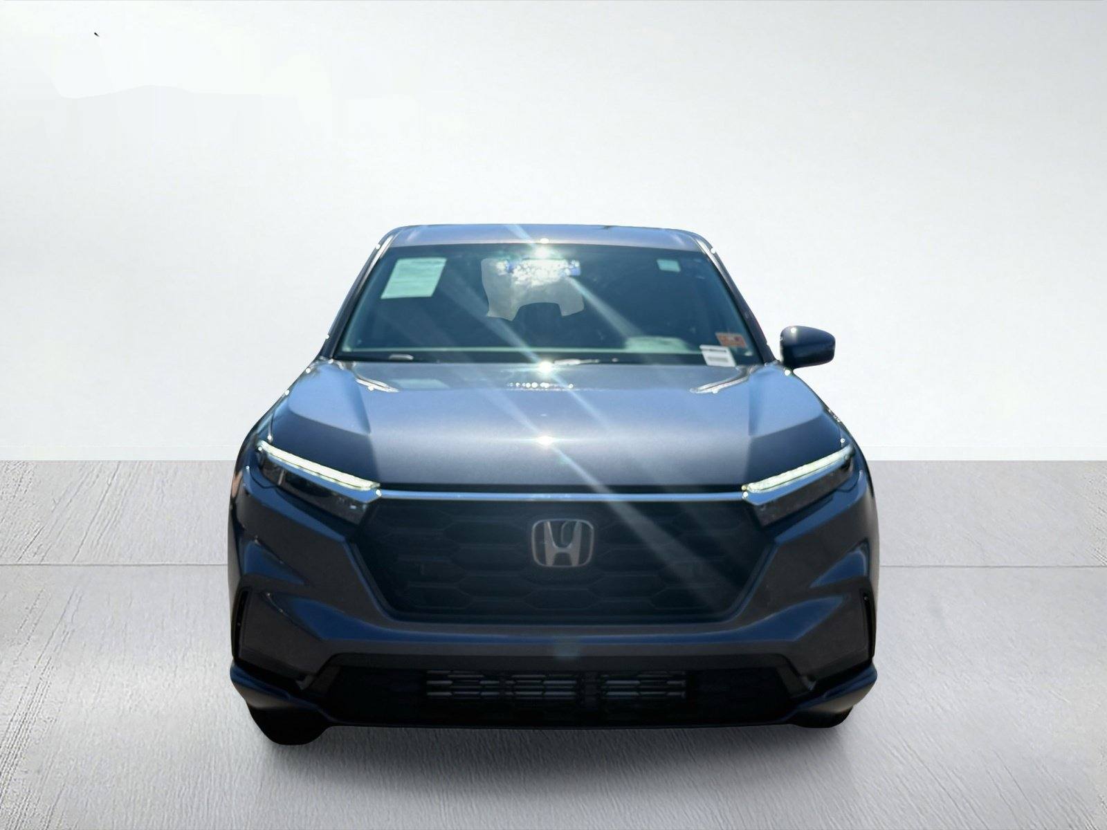 2025 Honda CR-V LX — photo 4 thumbnail