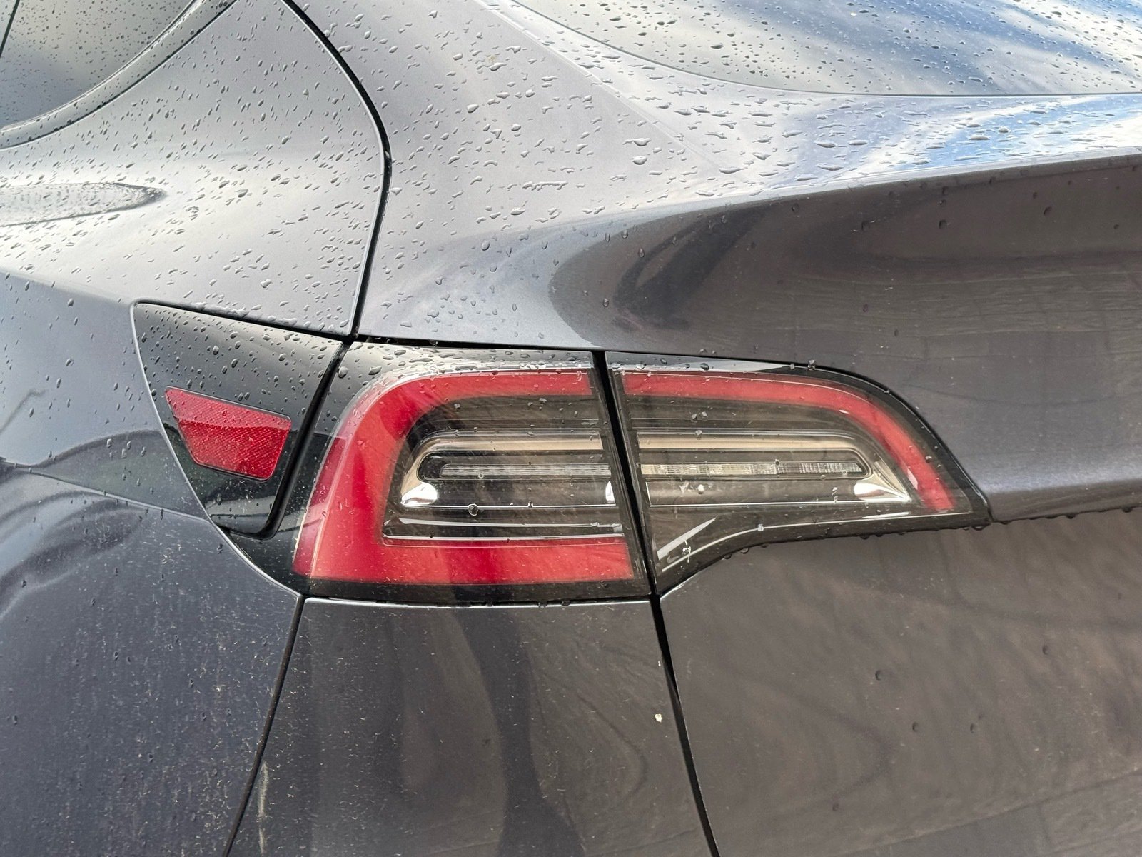 2020 Tesla Model Y Long Range — photo 8 thumbnail