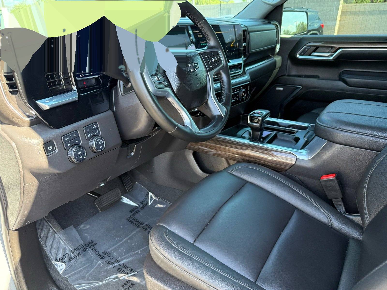 2024 Chevrolet Silverado 1500 LT Trail Boss — photo 11 thumbnail