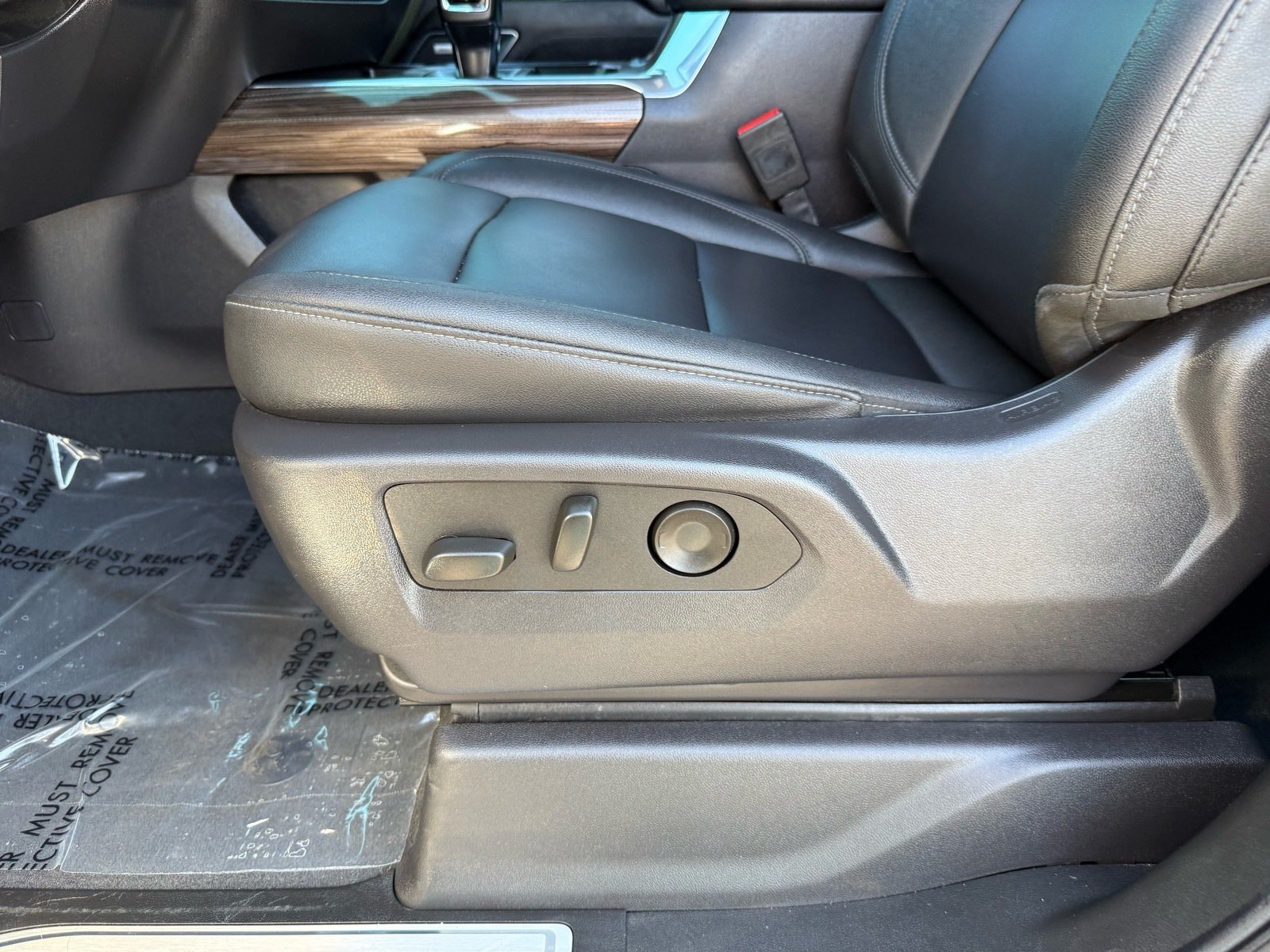 2024 Chevrolet Silverado 1500 LT Trail Boss — photo 13 thumbnail