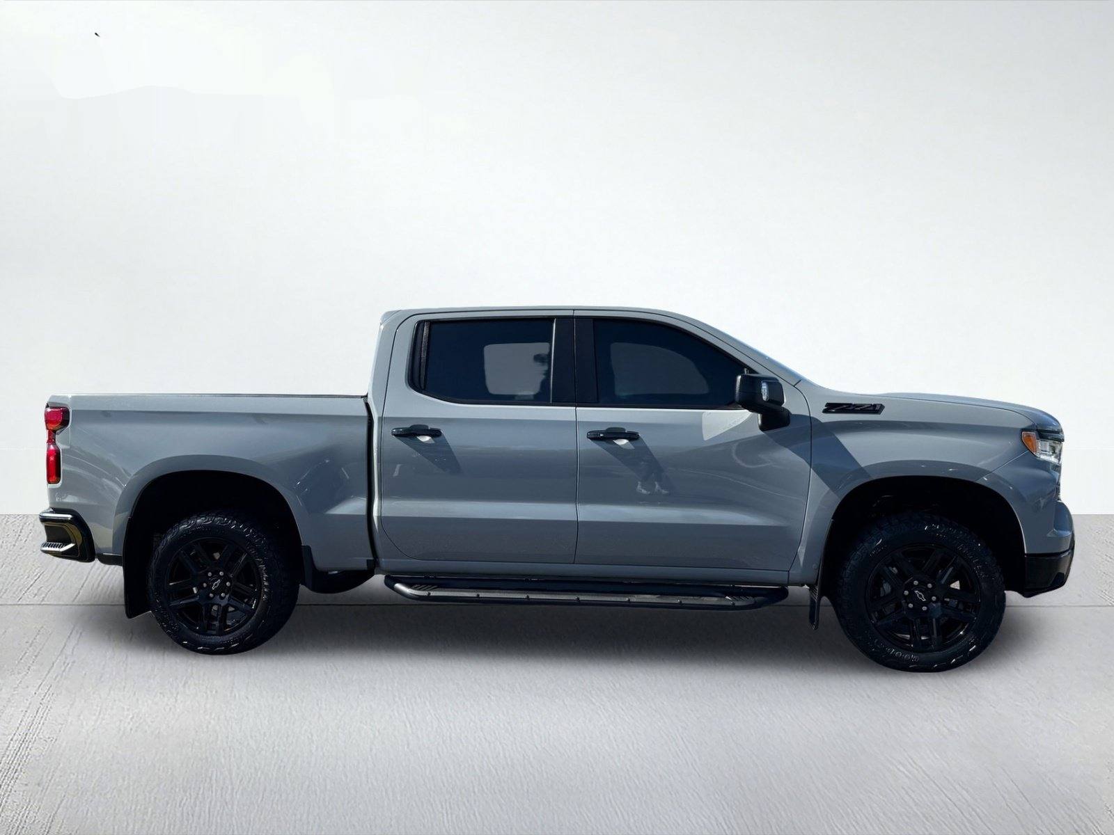 2024 Chevrolet Silverado 1500 LT Trail Boss — photo 8 thumbnail