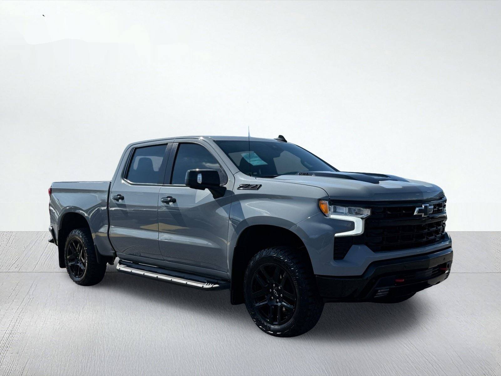 2024 Chevrolet Silverado 1500 LT Trail Boss — photo 9 thumbnail