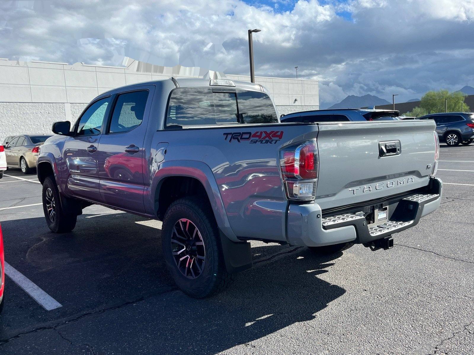 2020 Toyota Tacoma TRD Sport — photo 2 thumbnail