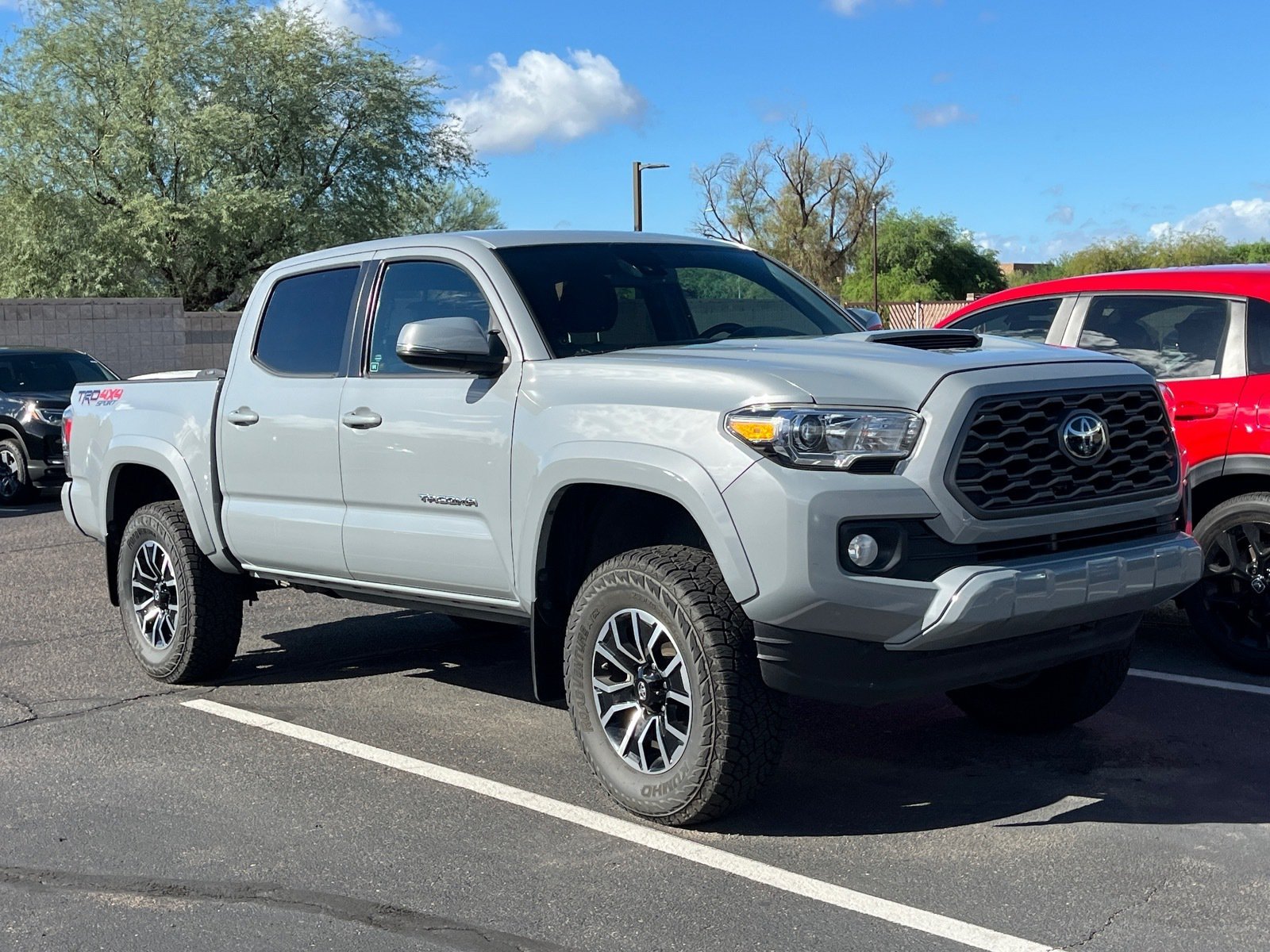 2020 Toyota Tacoma TRD Sport — photo 4 thumbnail