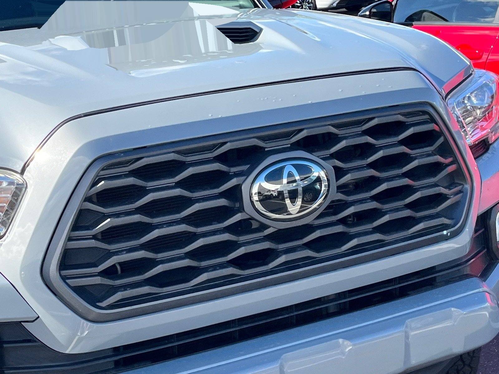 2020 Toyota Tacoma TRD Sport — photo 5 thumbnail