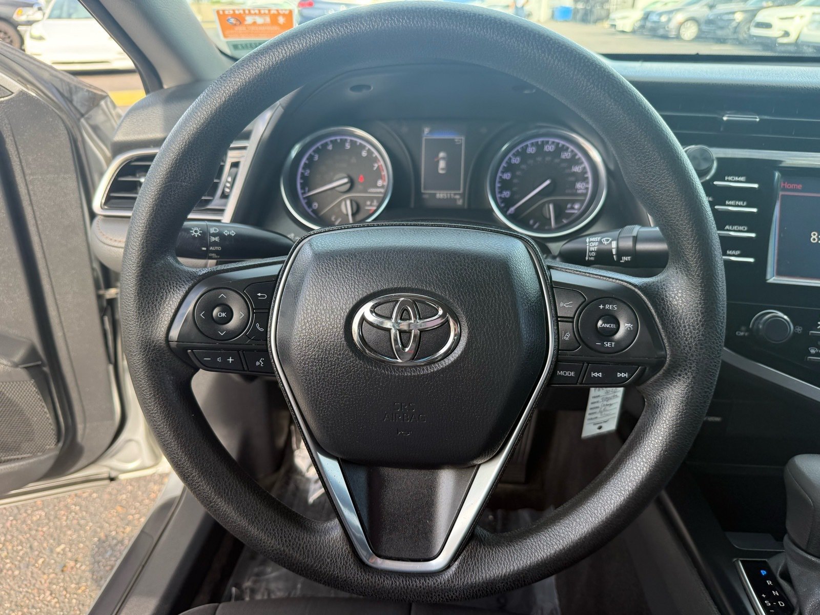 2020 Toyota Camry LE — photo 15 thumbnail