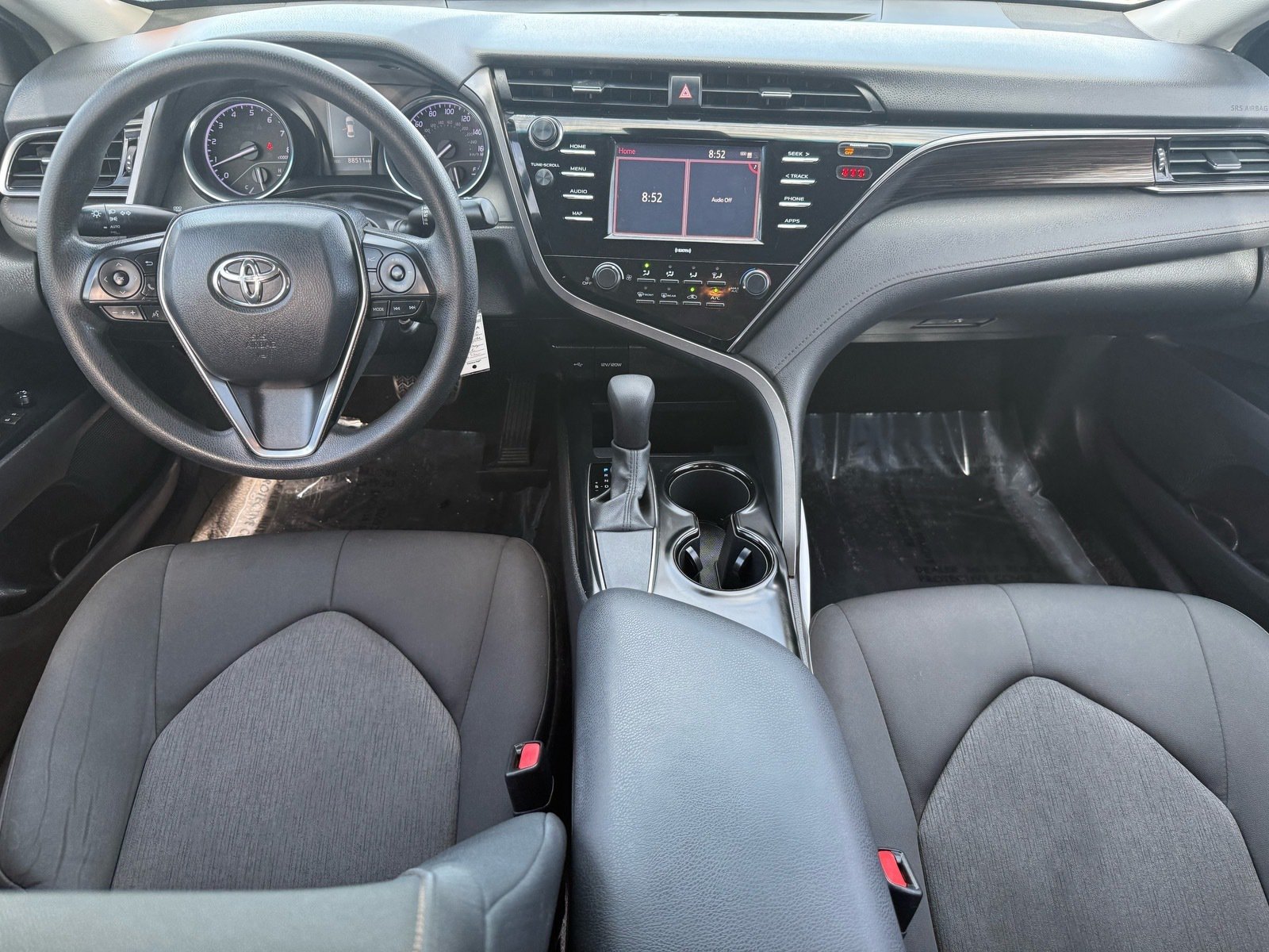 2020 Toyota Camry LE — photo 26 thumbnail