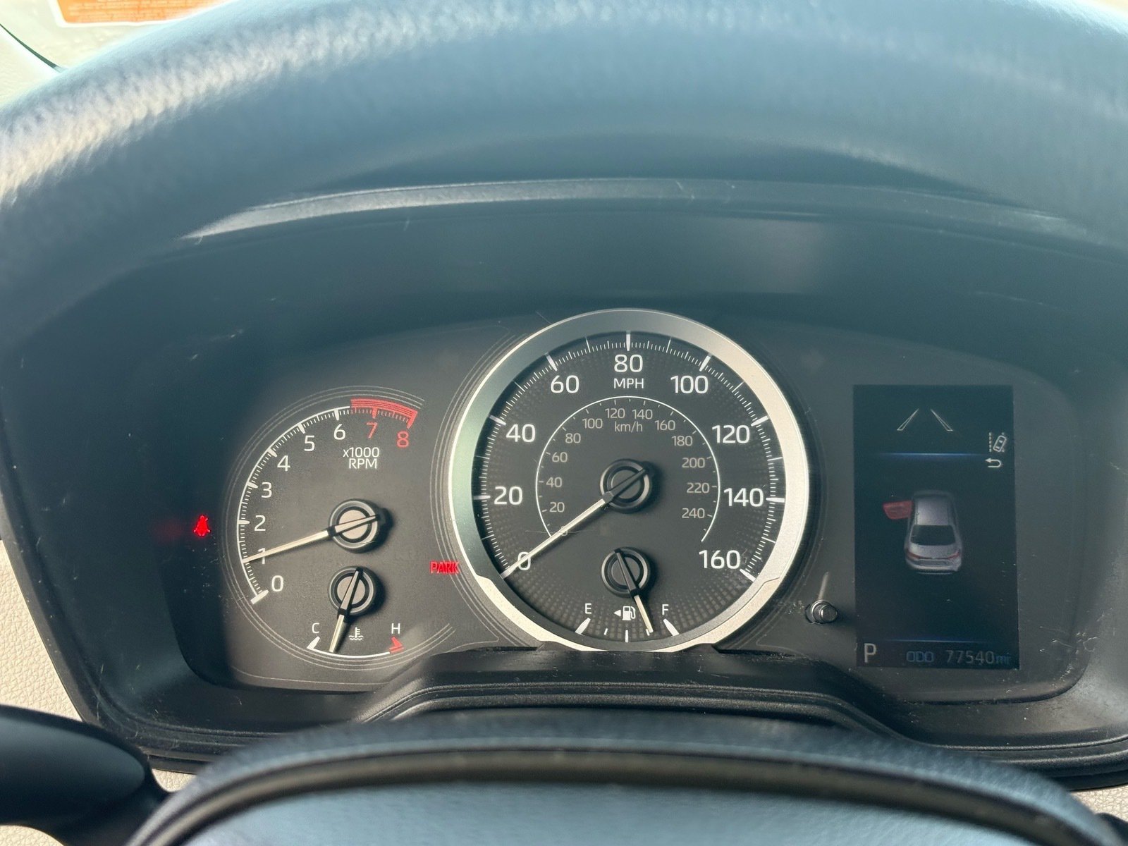 2021 Toyota Corolla LE — photo 18 thumbnail