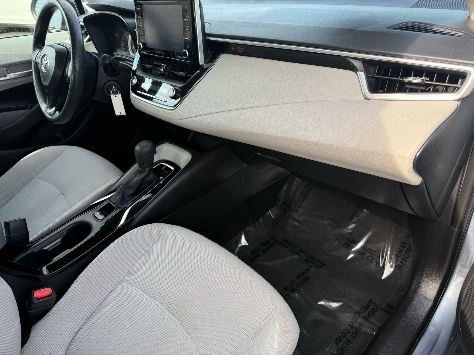 2021 Toyota Corolla LE — photo 28 thumbnail