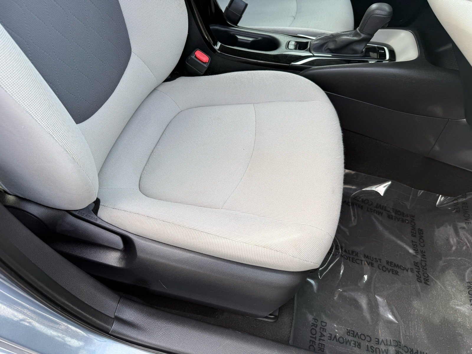2021 Toyota Corolla LE — photo 30 thumbnail