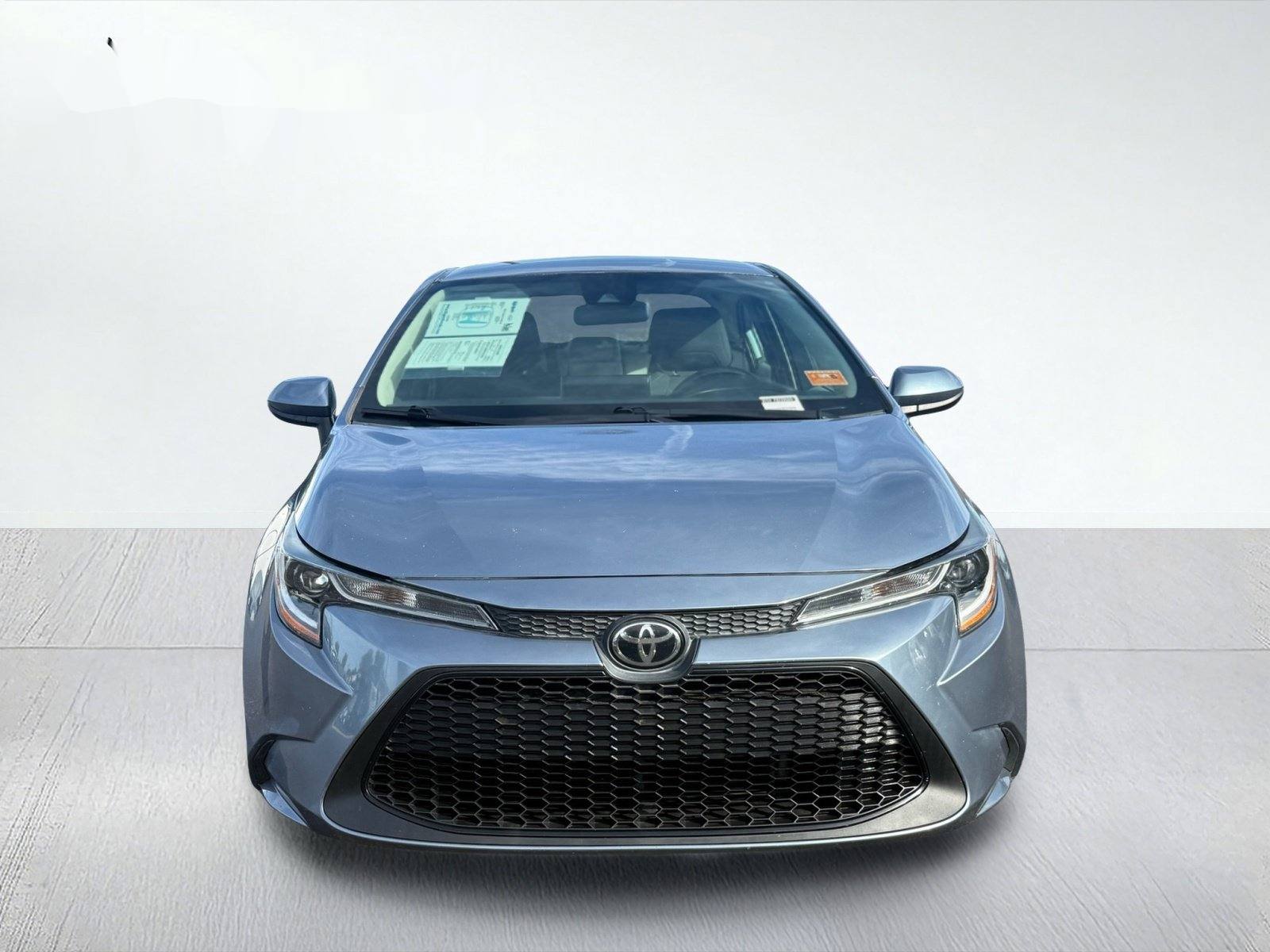 2021 Toyota Corolla LE — photo 5 thumbnail