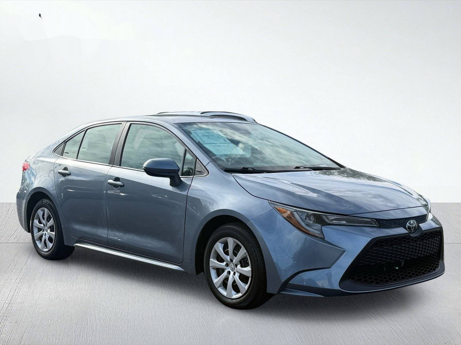 2021 Toyota Corolla LE — photo 9 thumbnail