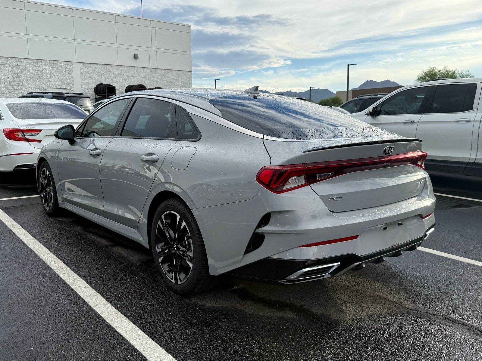 2021 Kia K5 GT-Line — photo 2 thumbnail