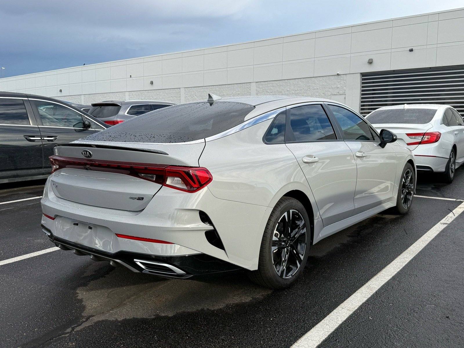 2021 Kia K5 GT-Line — photo 3 thumbnail
